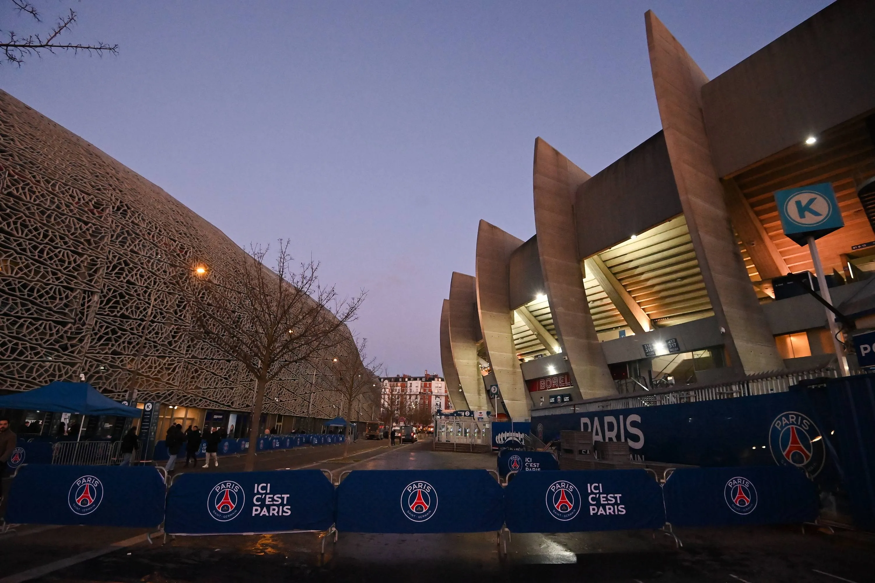 ICONSPORT_281340_0002