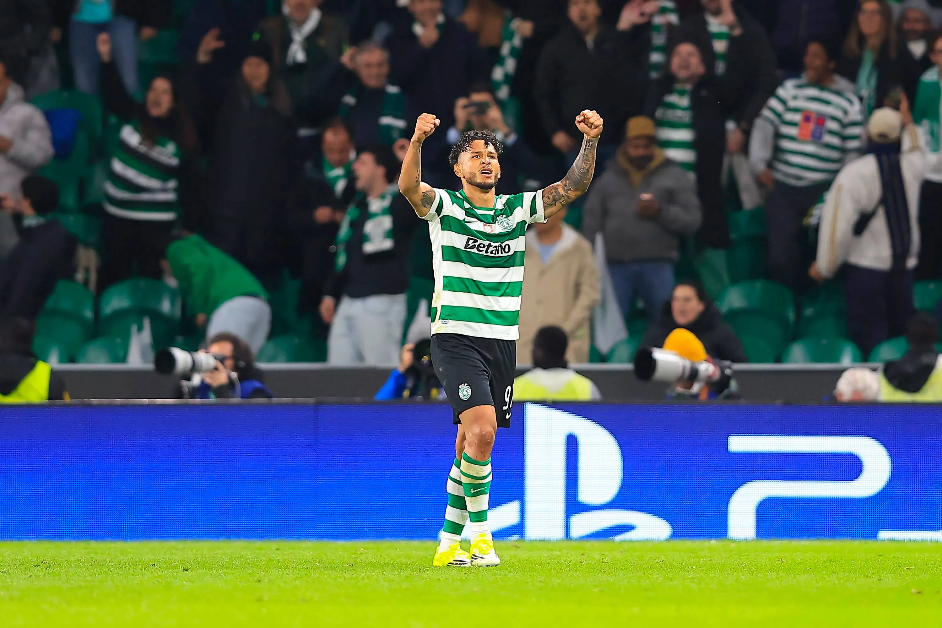 ICONSPORT_282905_0141