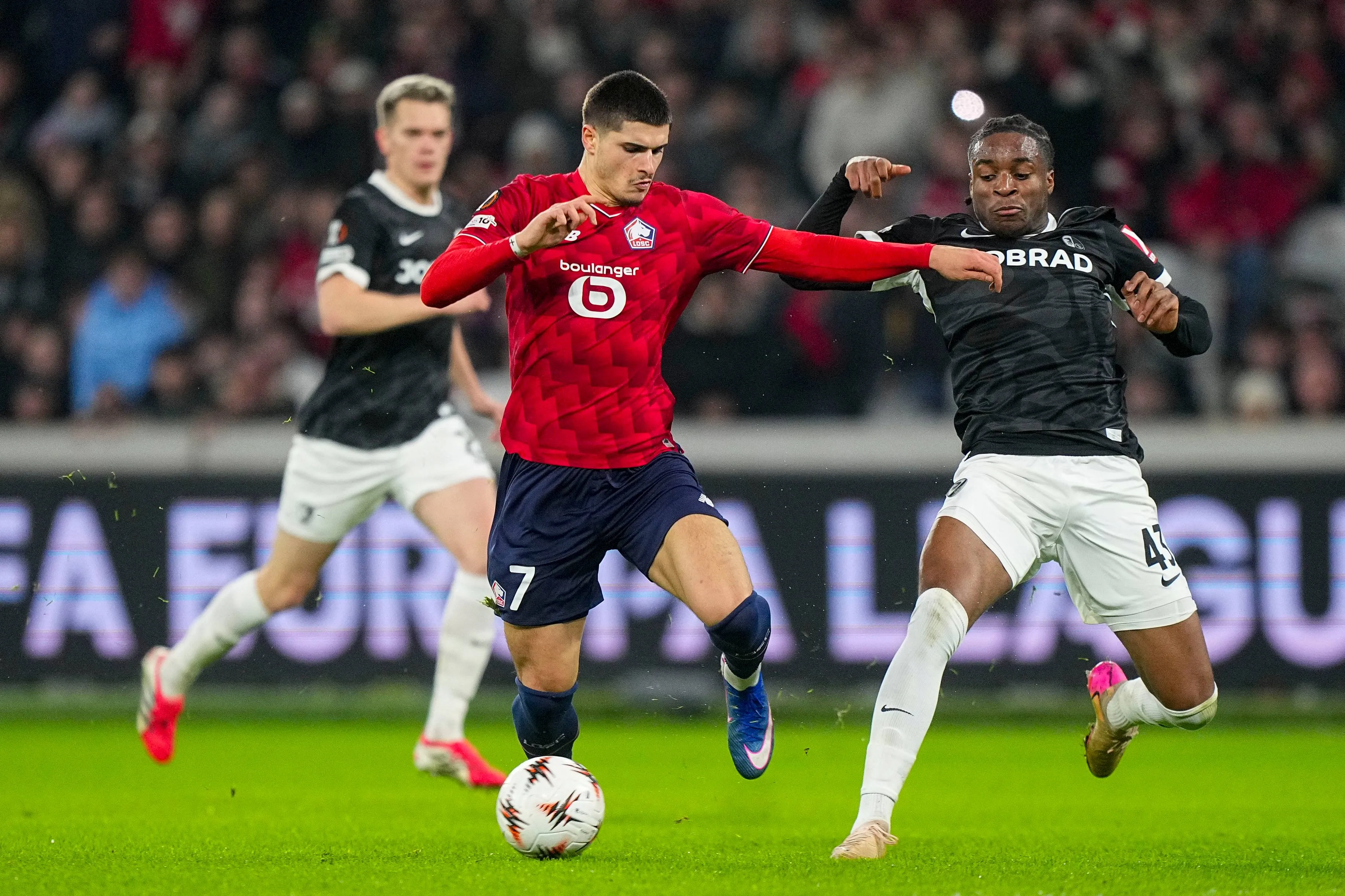 ICONSPORT_283678_0075