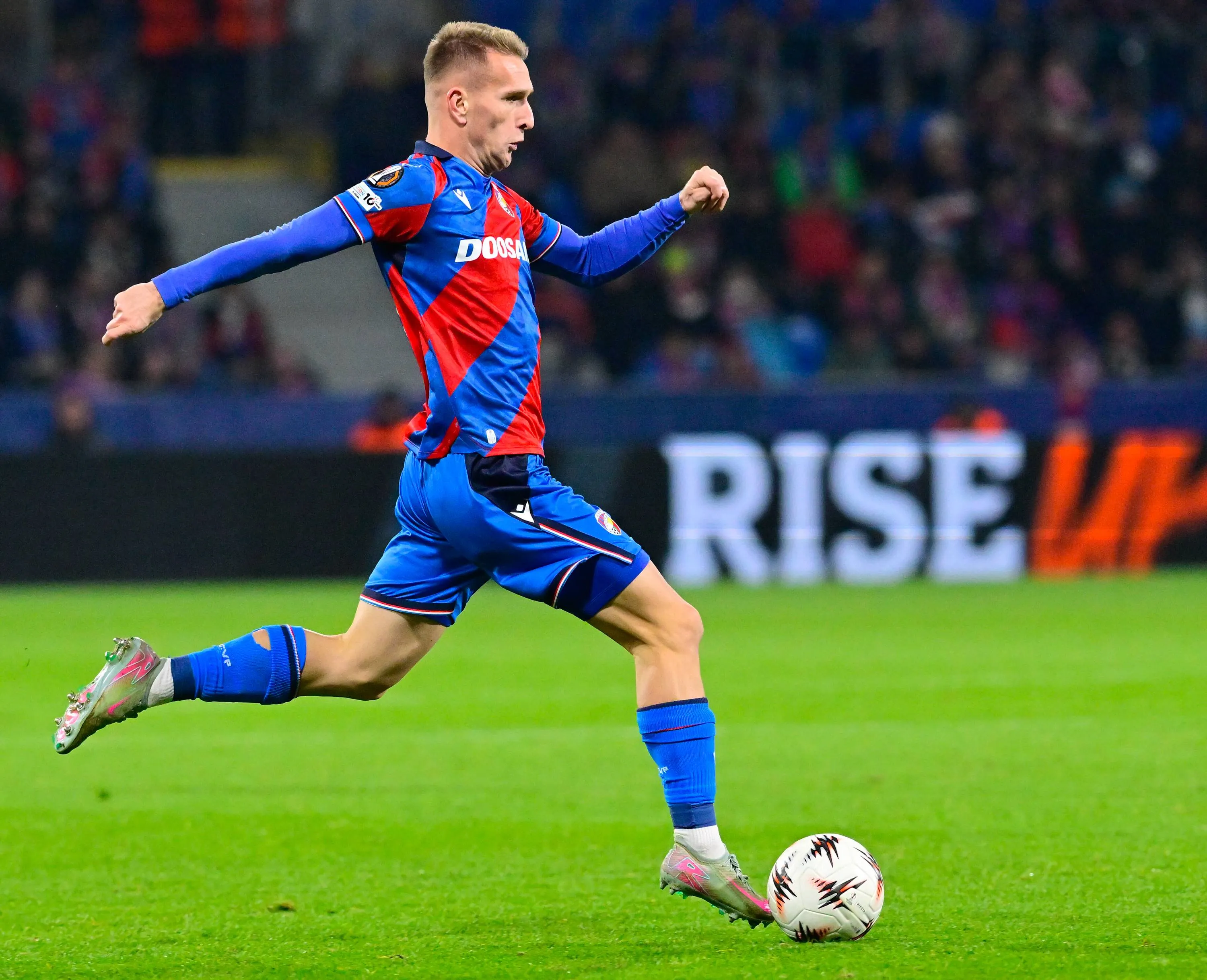 ICONSPORT_278338_0020