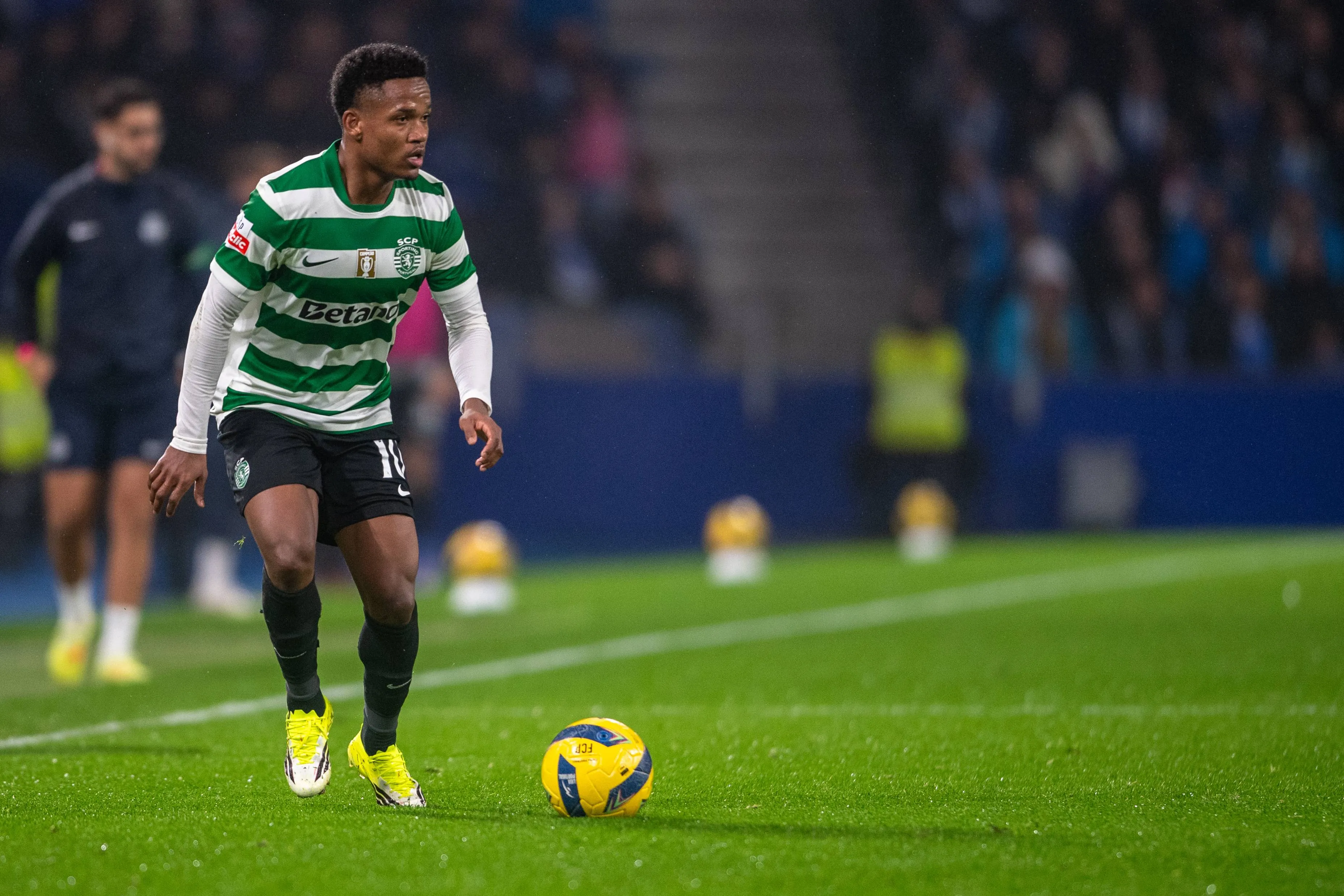 ICONSPORT_321333_0002