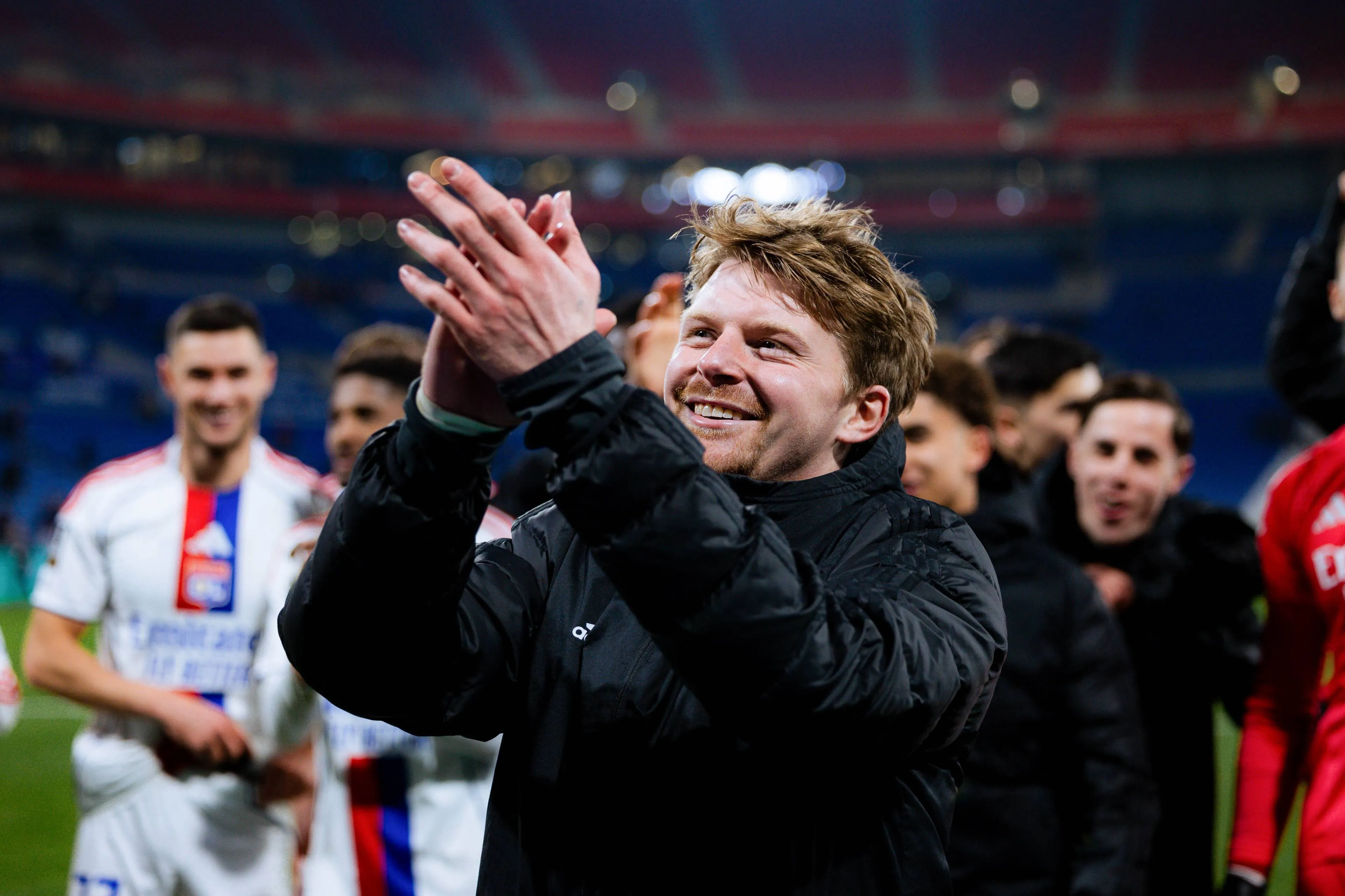 ICONSPORT_342826_0288