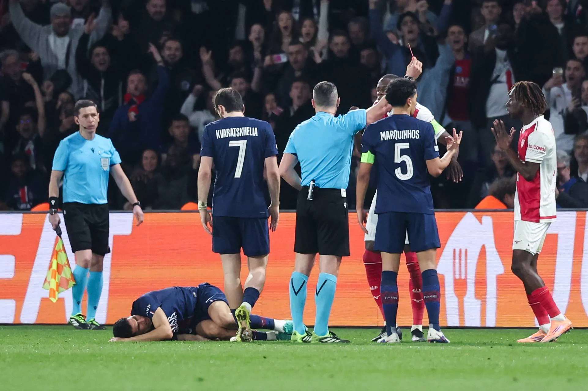 ICONSPORT_360351_0183