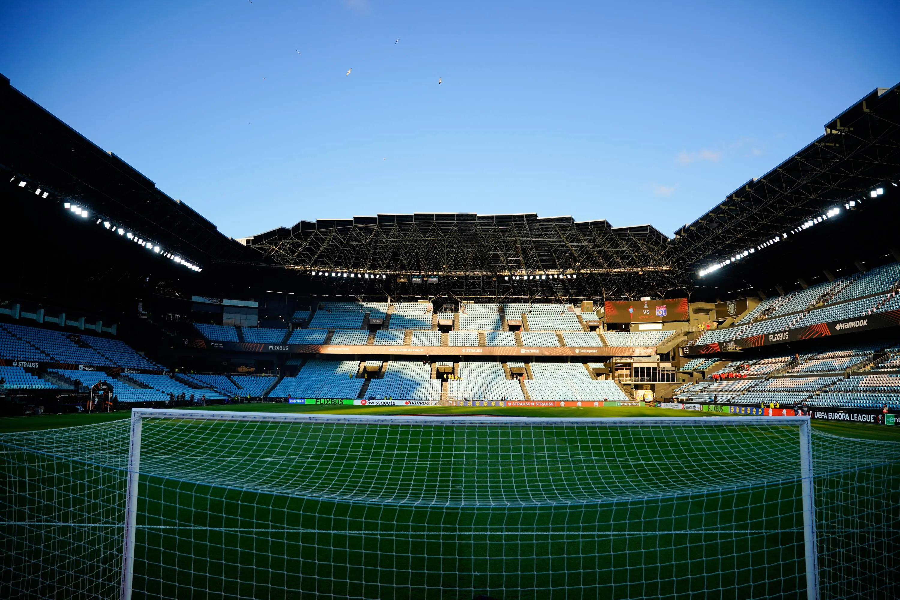 ICONSPORT_361725_0001