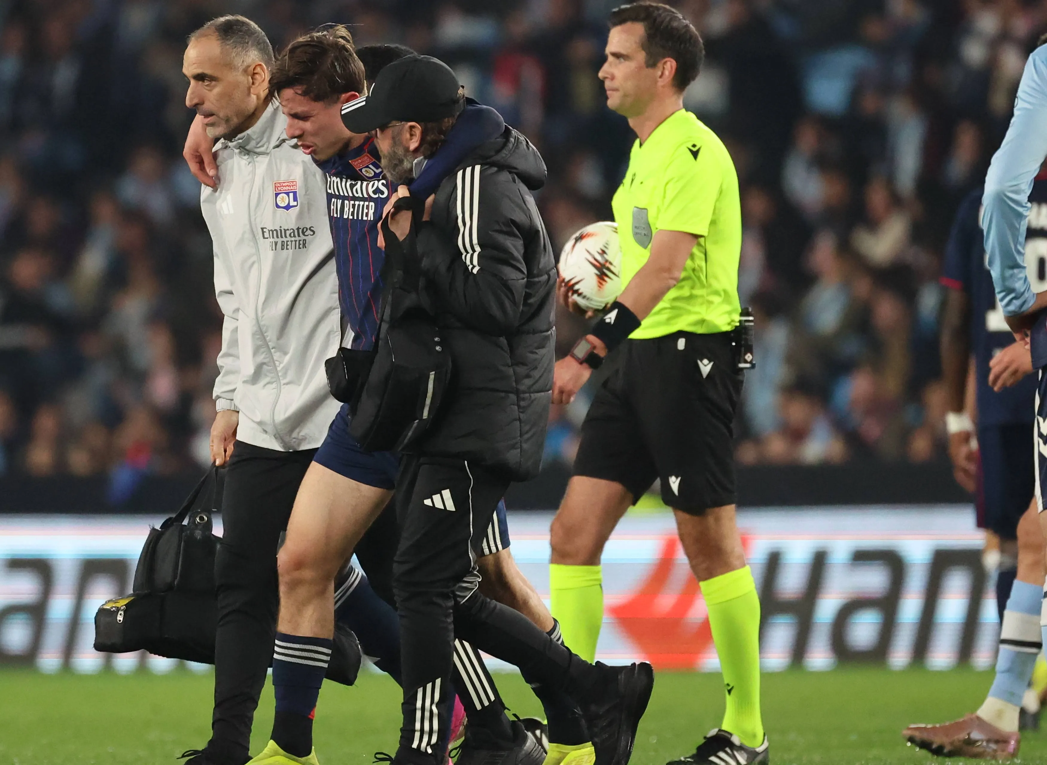 ICONSPORT_361738_0079