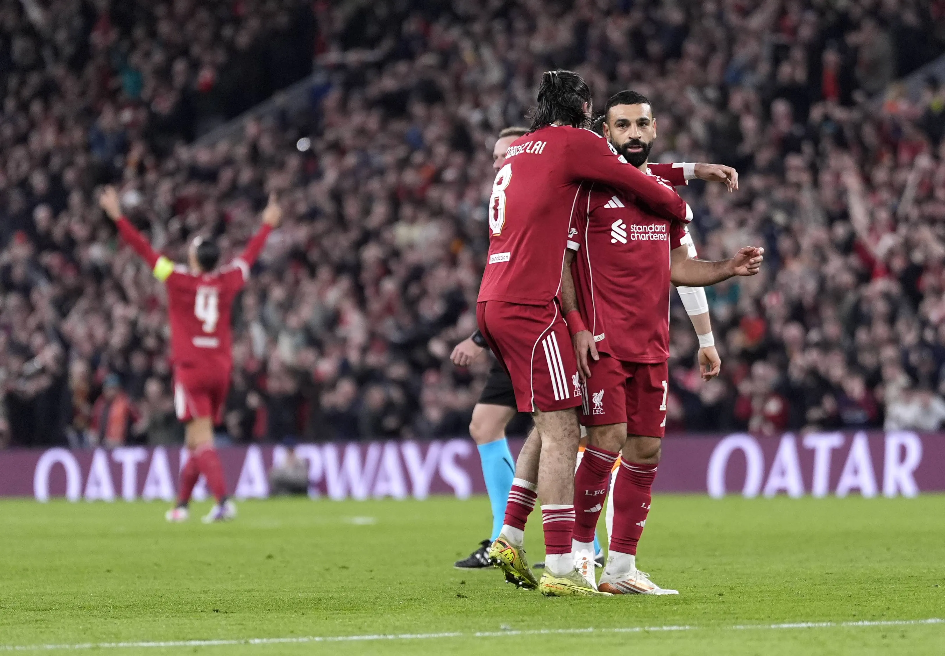 ICONSPORT_362263_0208