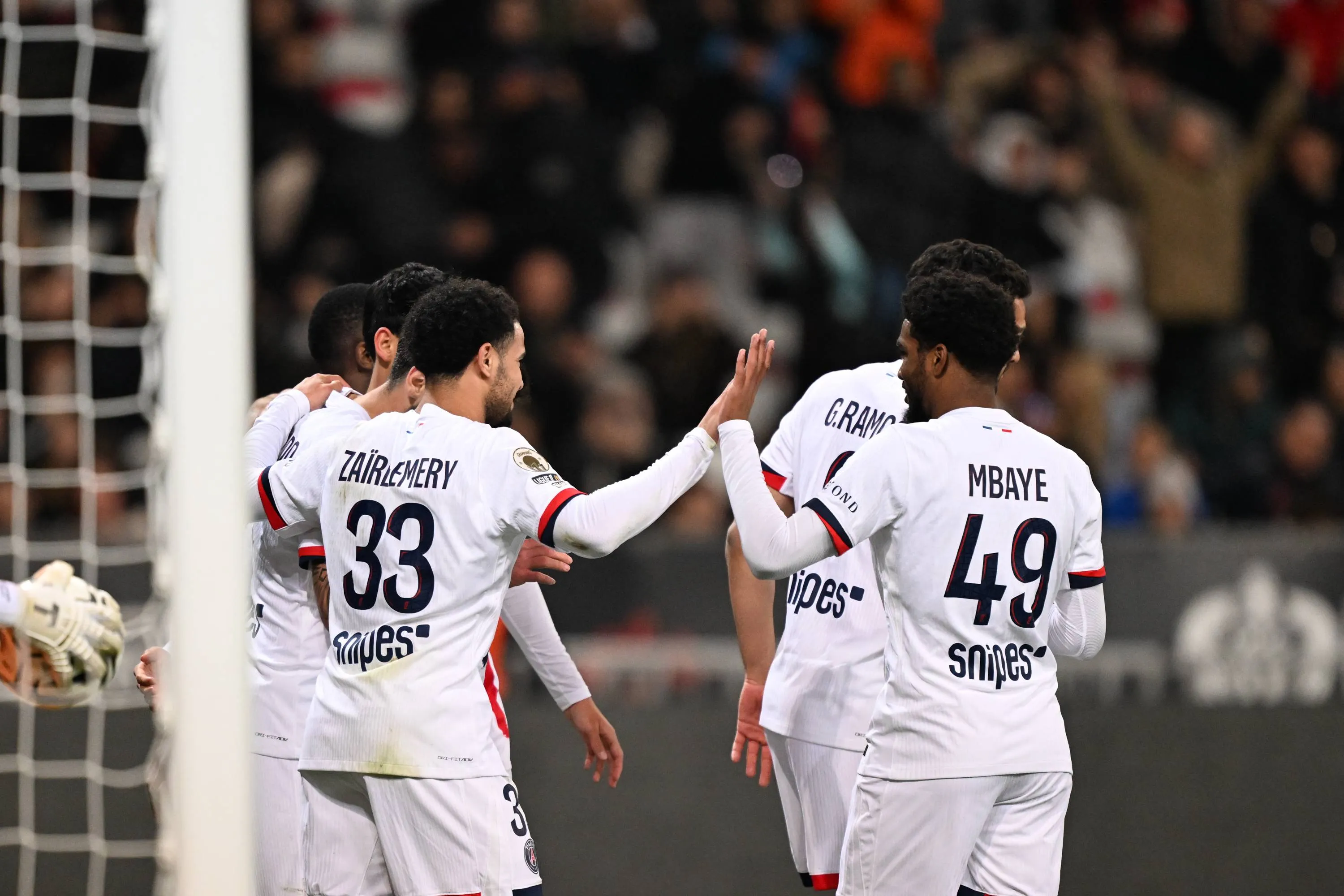 ICONSPORT_362529_0196