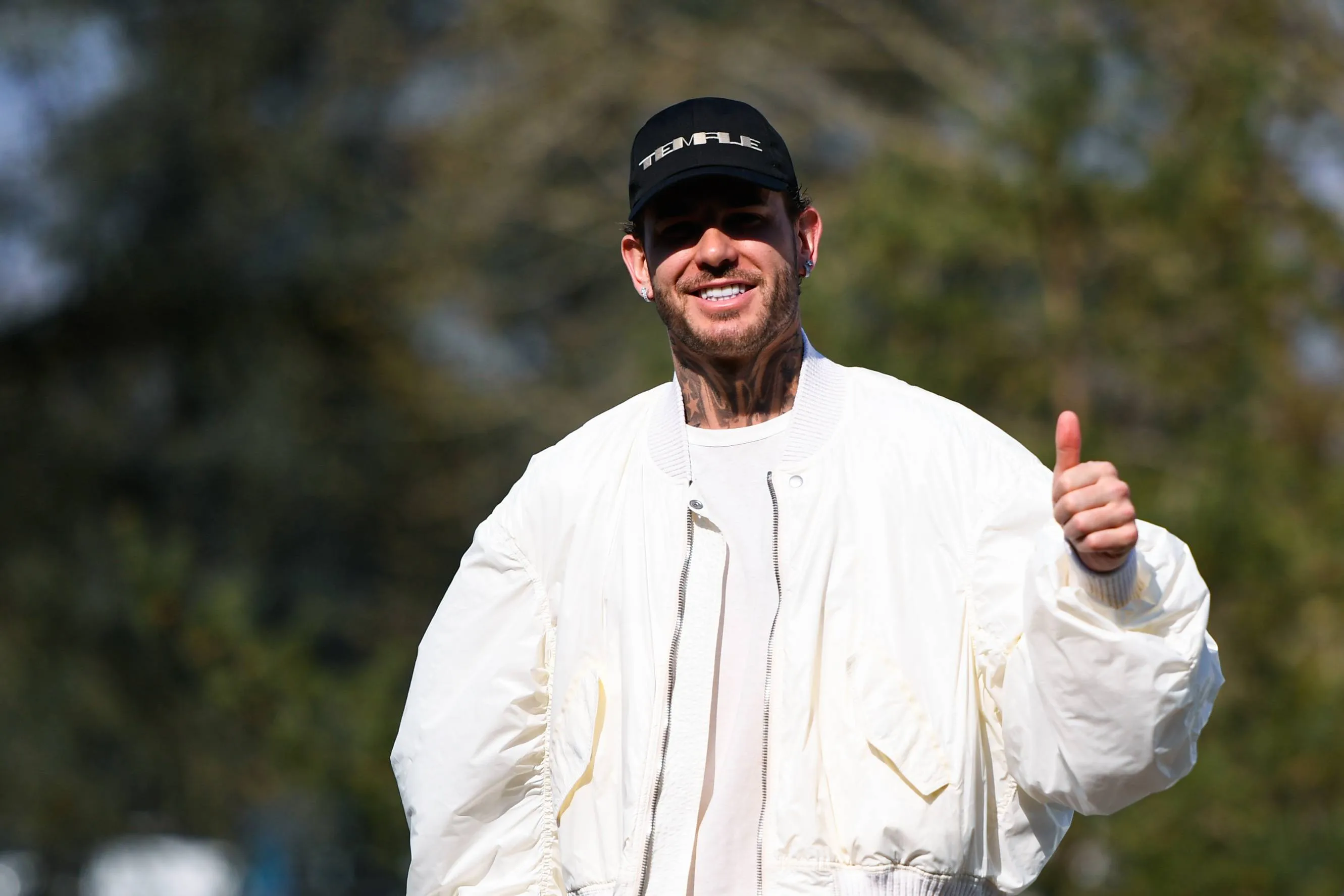 ICONSPORT_362735_0013