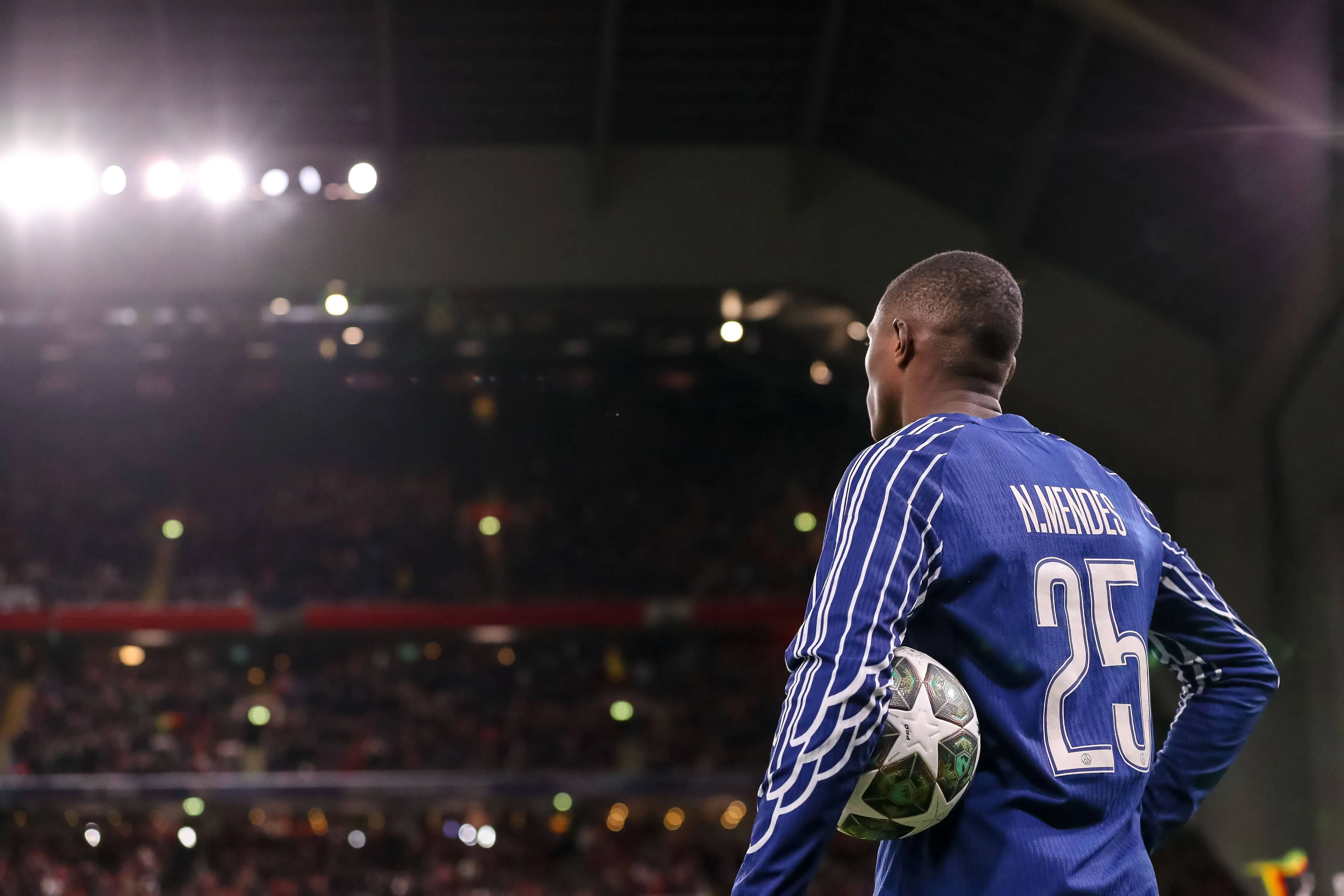 ICONSPORT_254482_0097