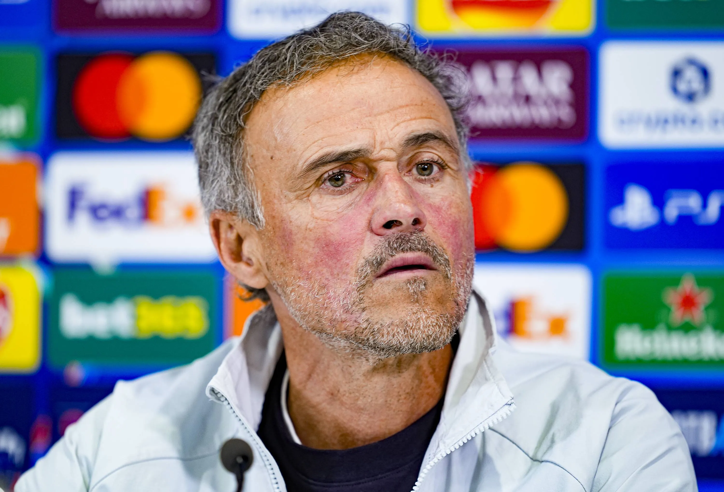 ICONSPORT_364242_0012