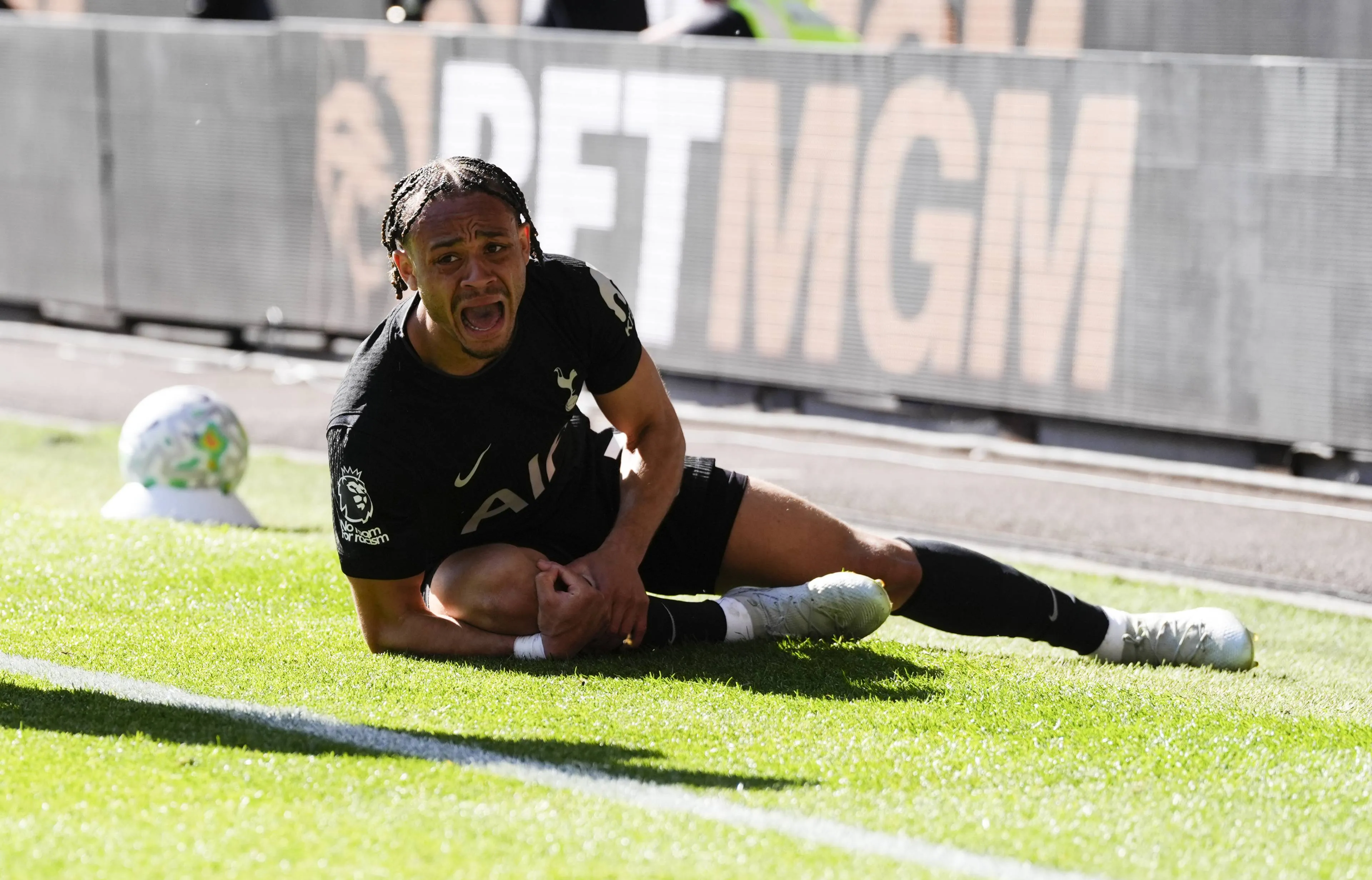 Xavi Simons annonce son forfait pour le Mondial