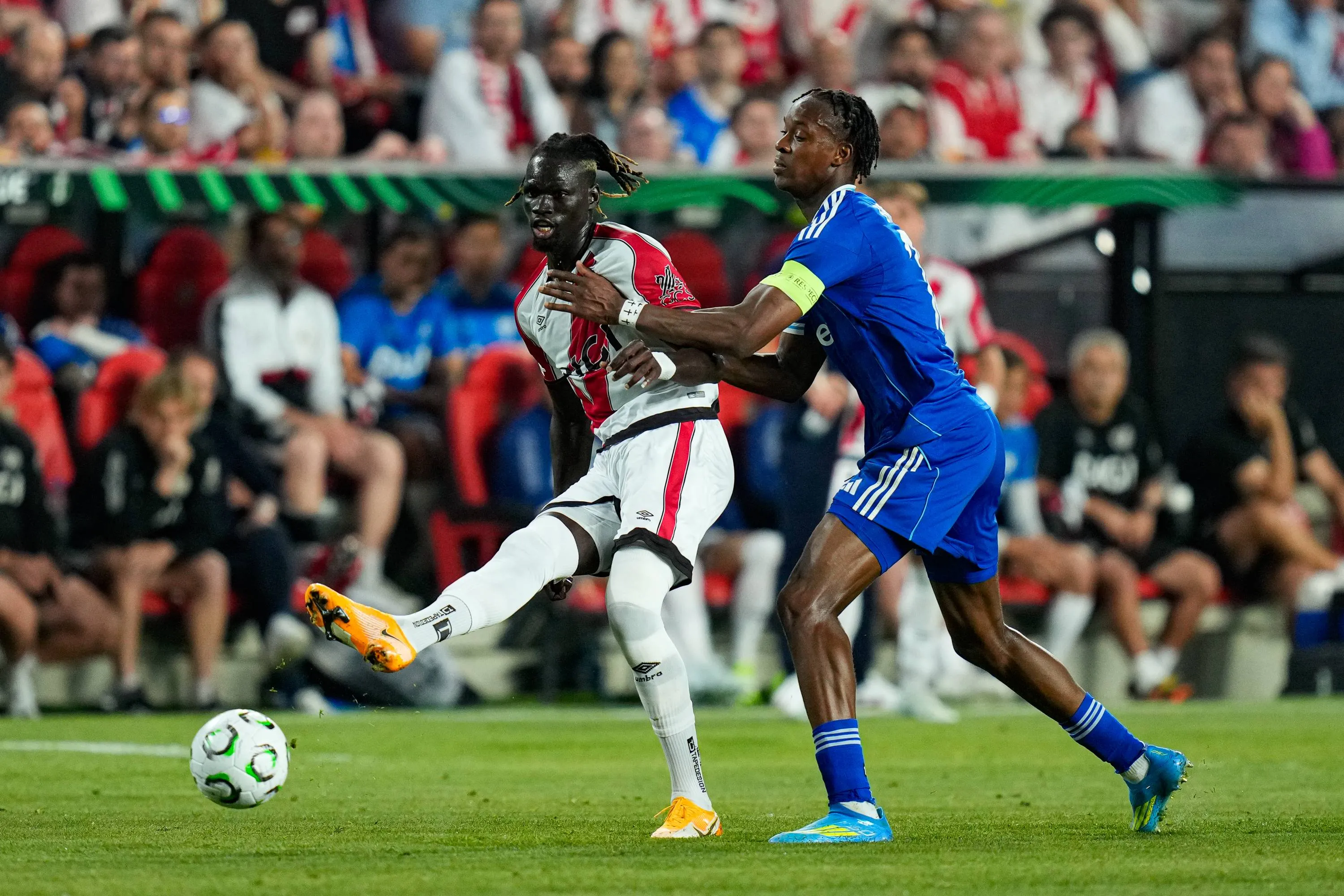 ICONSPORT_365409_0027