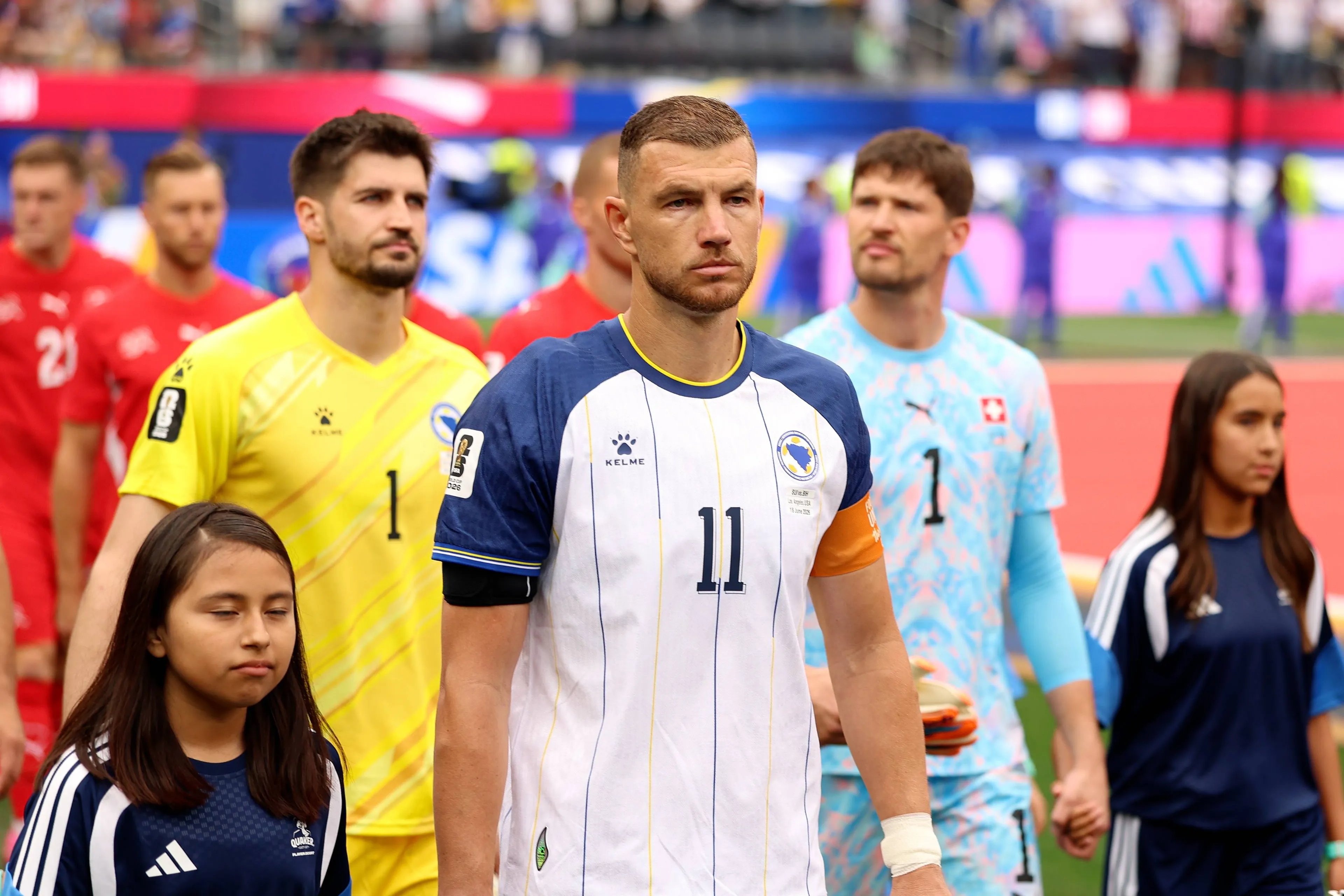 ICONSPORT_368553_0318 Dzeko