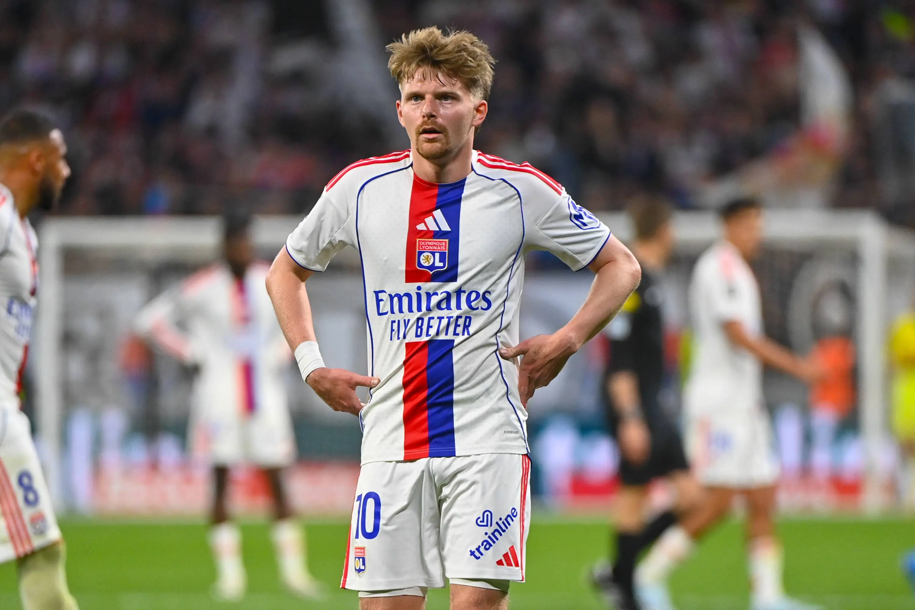 Ol Sulc Vendu Cet Ete Lyon Le Pousse Dehors