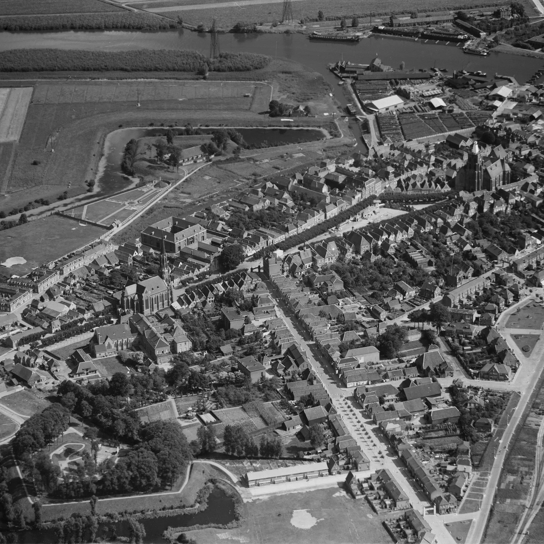 luchtfoto geertruidenberg 1 9 1938 1444232140
