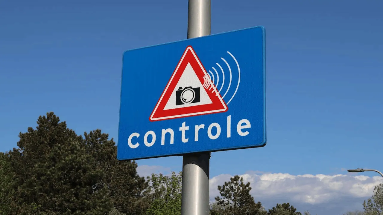 Flitspaal verkeer