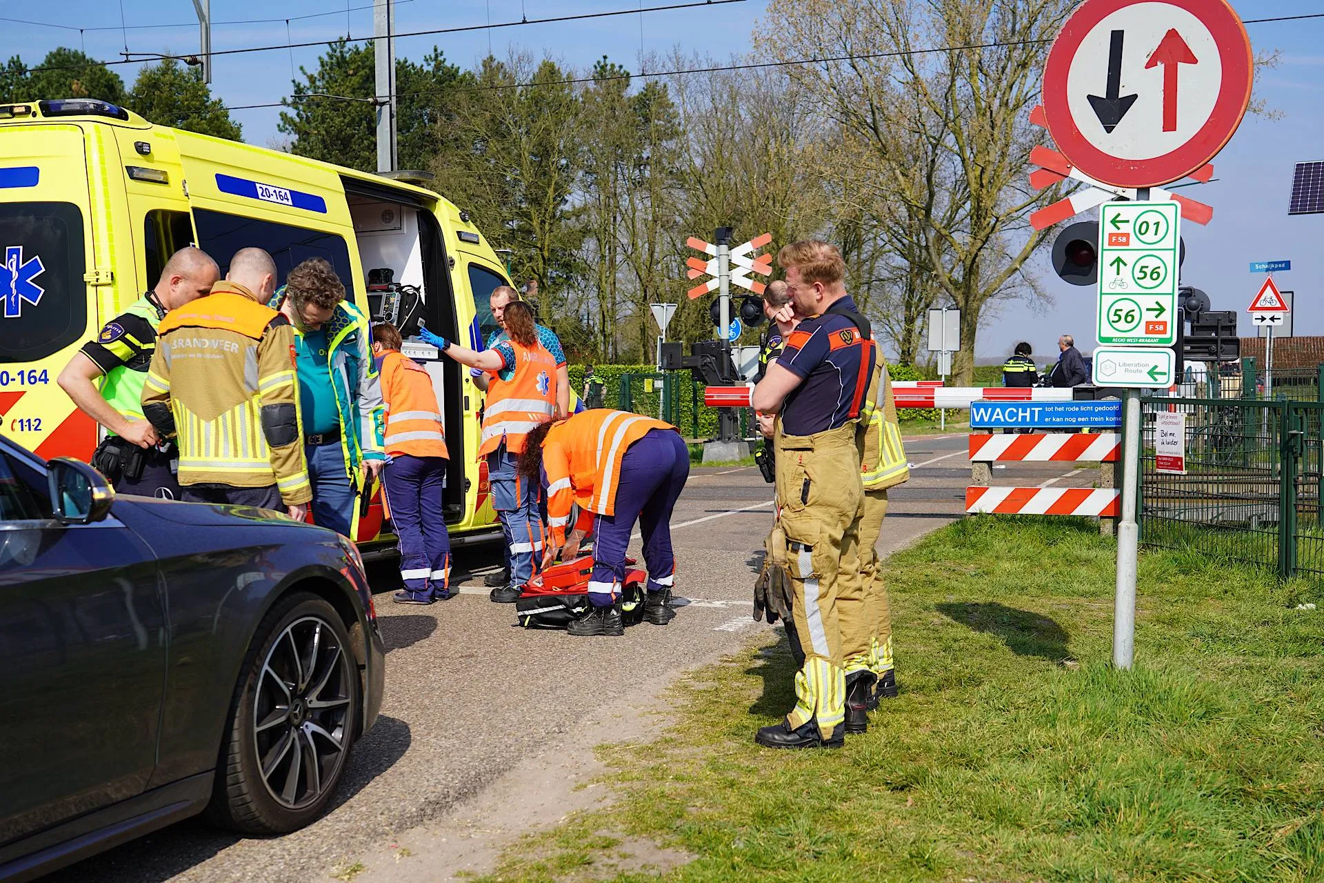 GILZELT  16  Serverių sąrašas