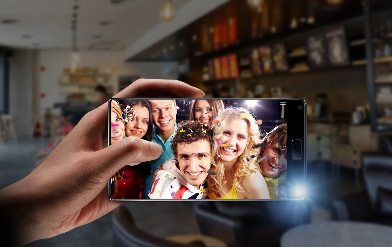 The Elephone S8 sports a Soft Light LED Flash to accompany the 8.0MP Selfie Snapper