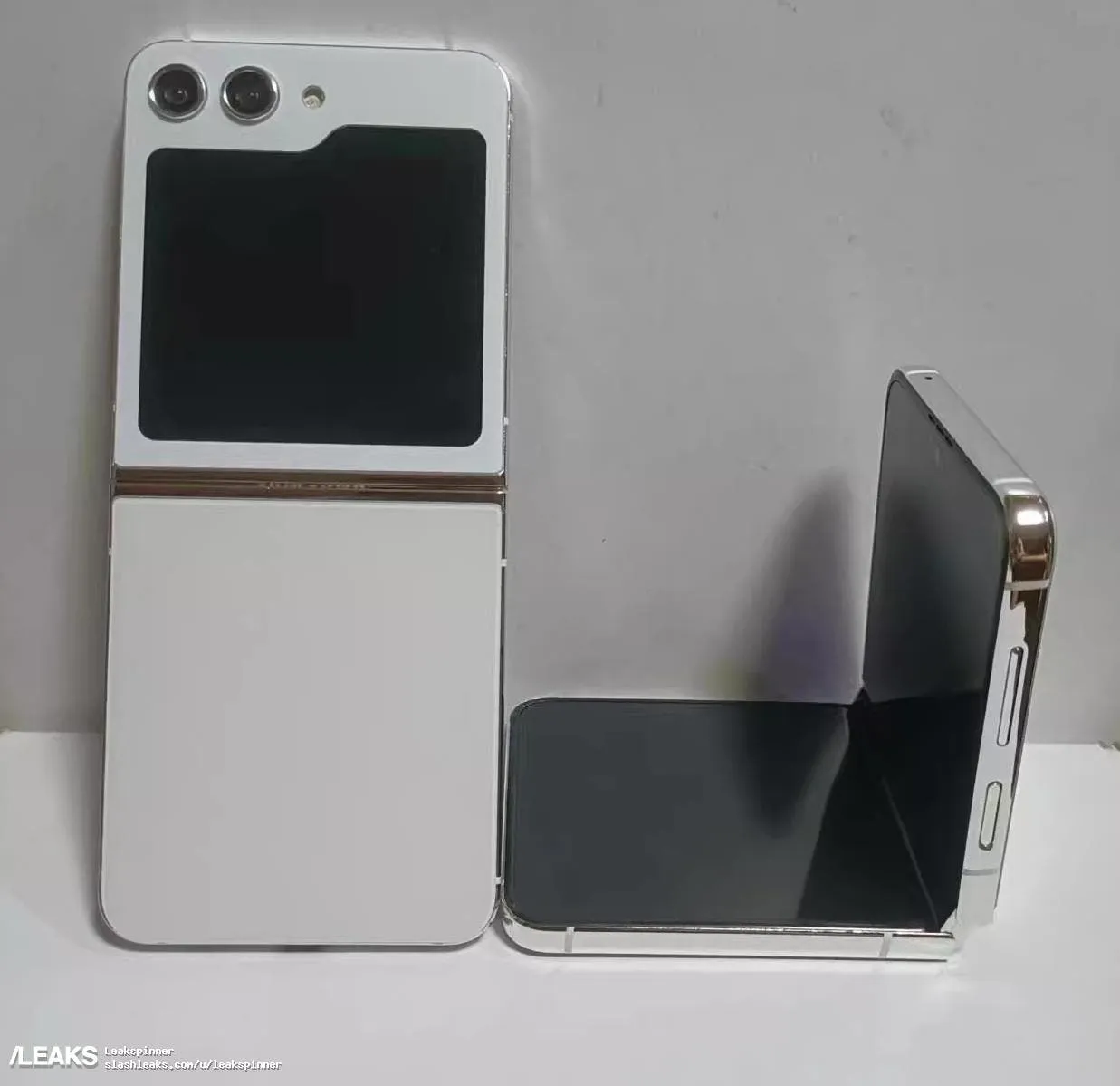 galaxy z flip 5 phantom white