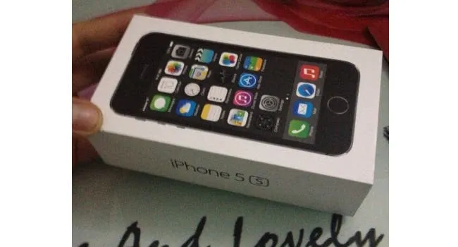 iphone 5s box leaked