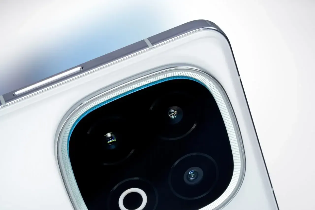 iqoo 13 halo light ring 1 1