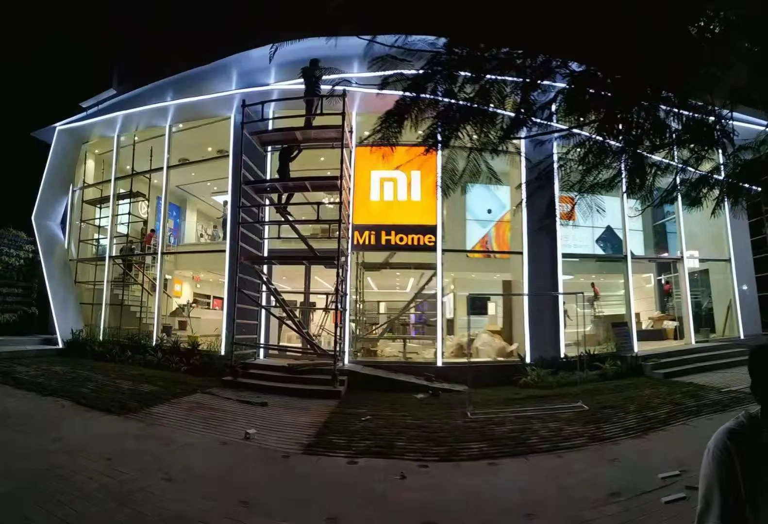 mi home store bangalore 1
