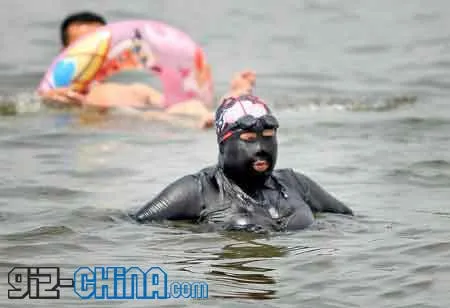 swimsuit auntie qingdao china 04