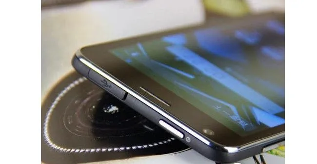 tcl s850 worlds thinnest android phone