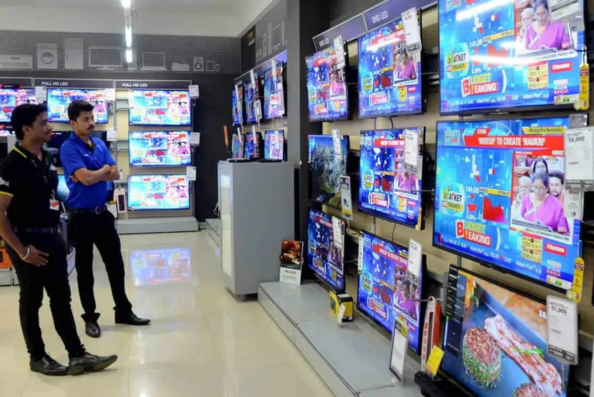 tv prices in india russia ukraine china lockdowns