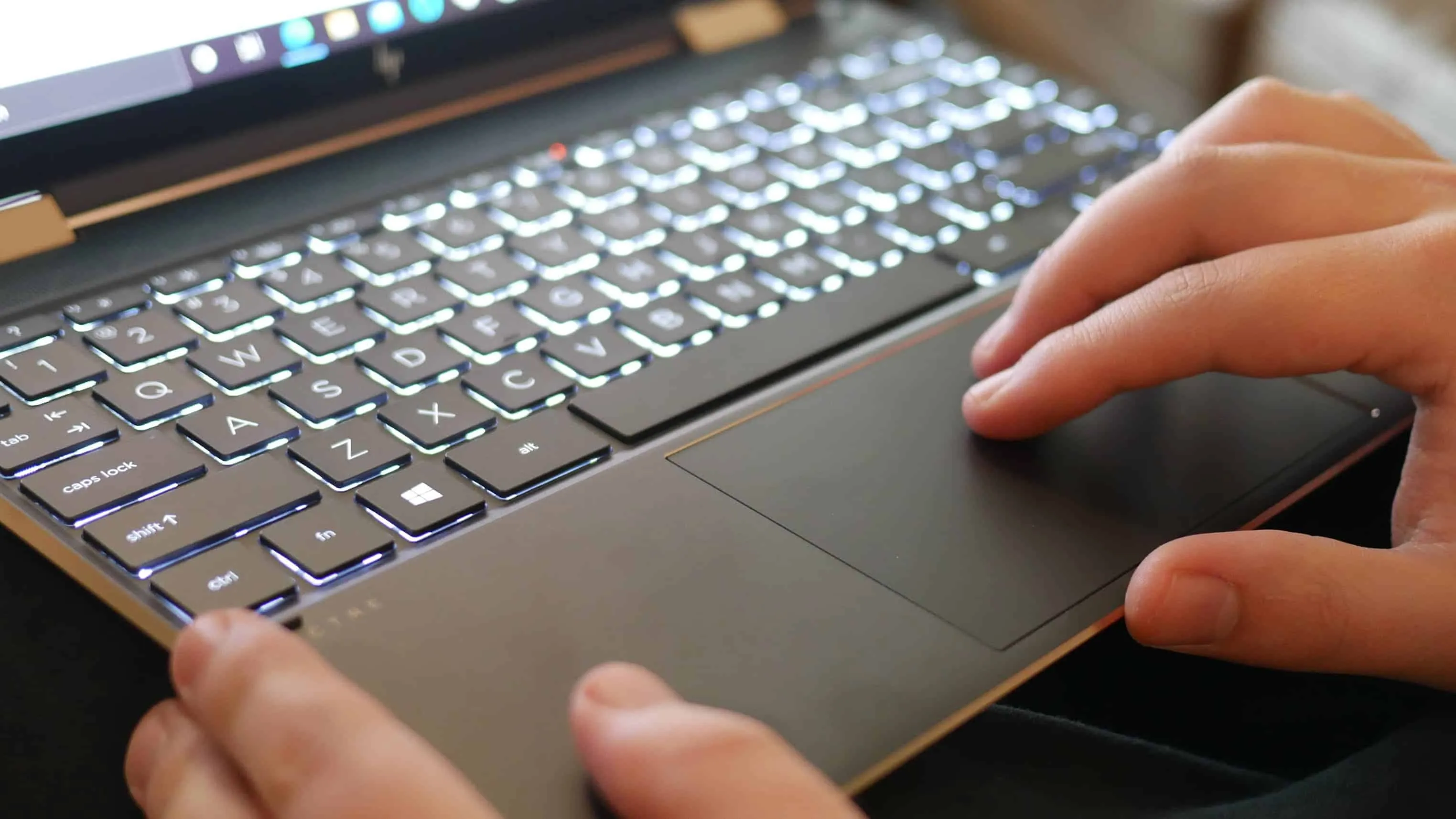 windows11 gesture ftr