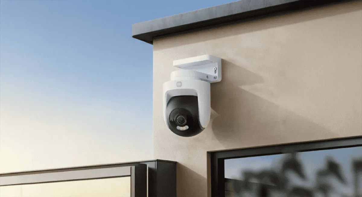 outdoor camera 4 1024x558 copy