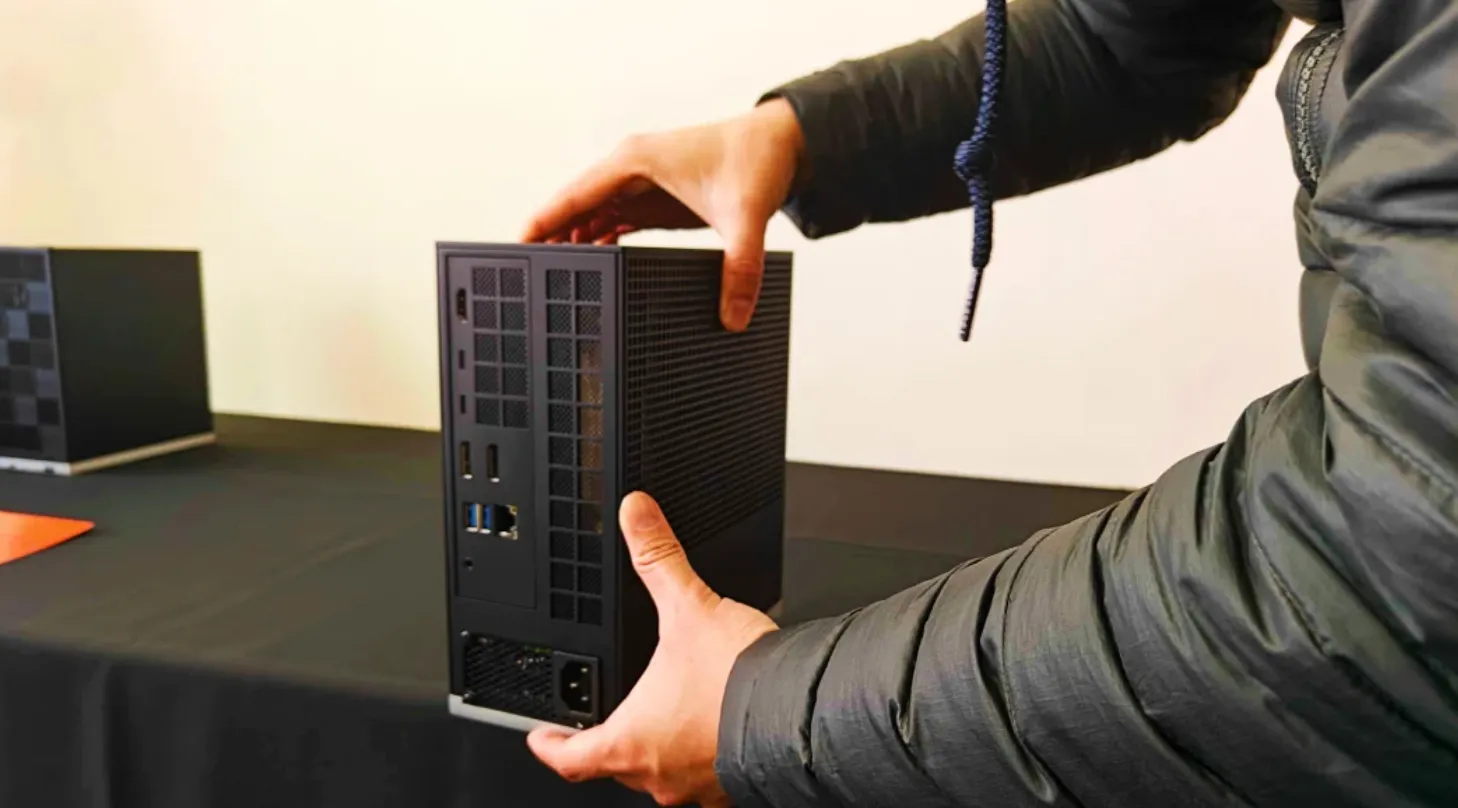 AMD Strix Halo has tough mini PCs, but Framework Desktop surprisingly beats GMK EVO-X2