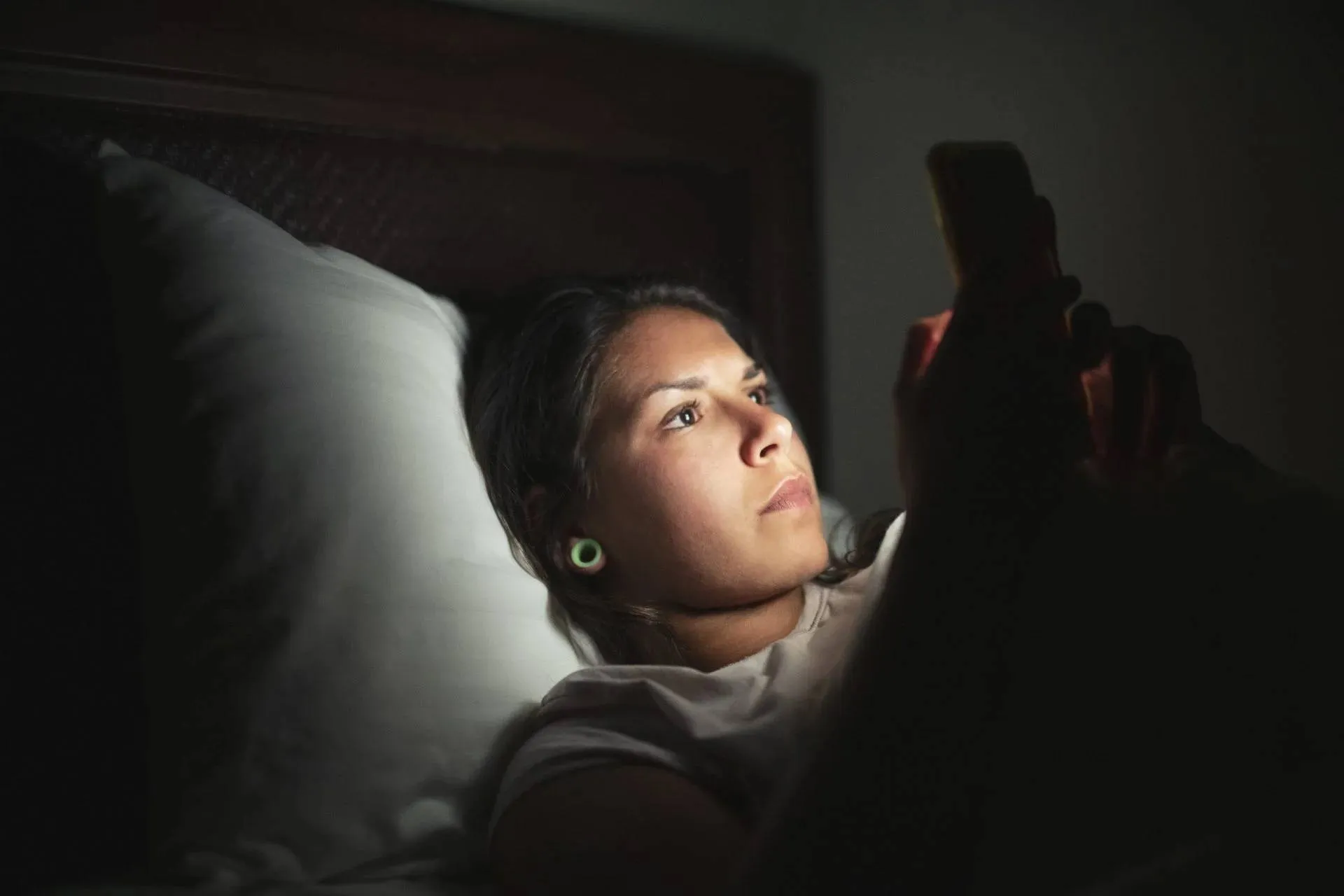 phone-sleep-middle-of-the-night-impact