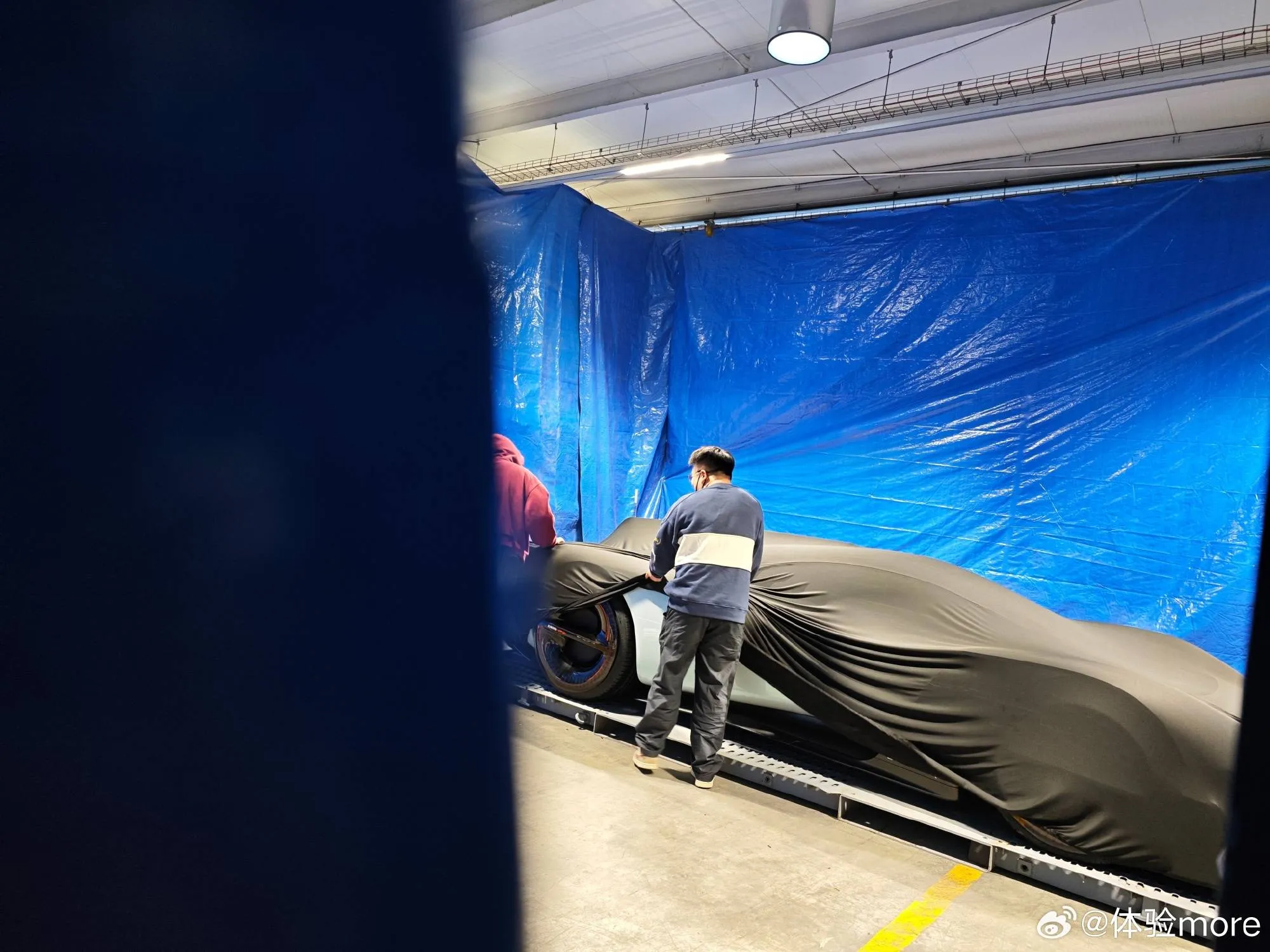 b94cf269ly1iapd1z5iuwj235s2dc4qq