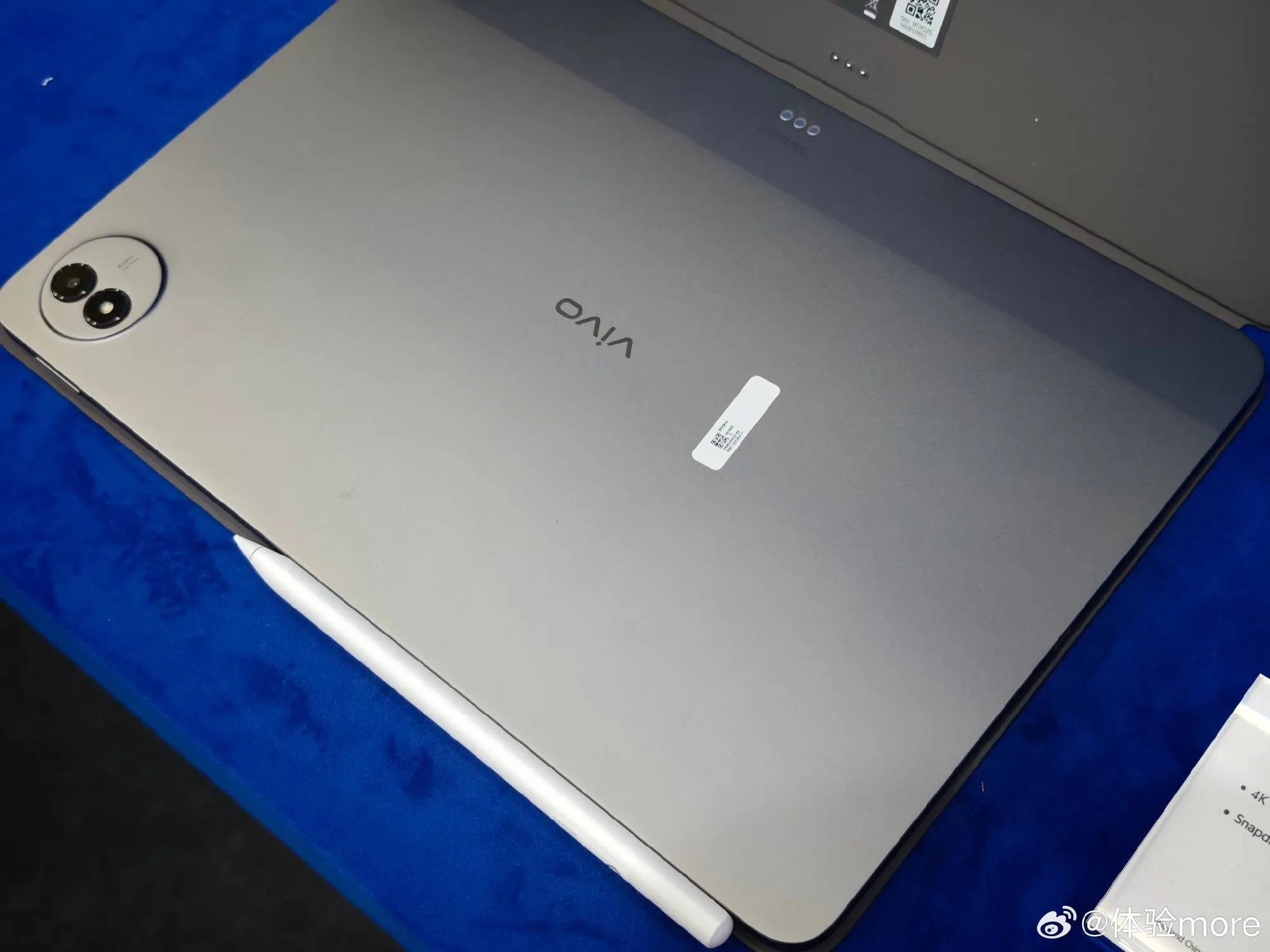 b94cf269gy1iaswqc8v2ij235s2dcx6p