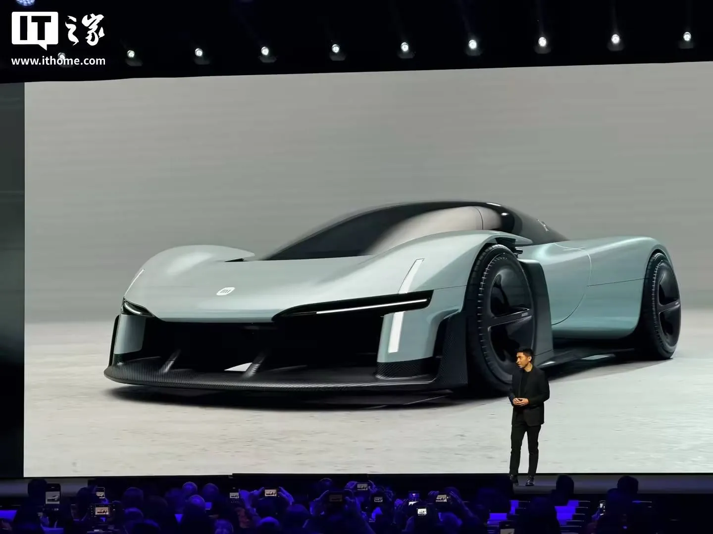 001ZzMwgly1ice5rri4s0j61400u0drz02