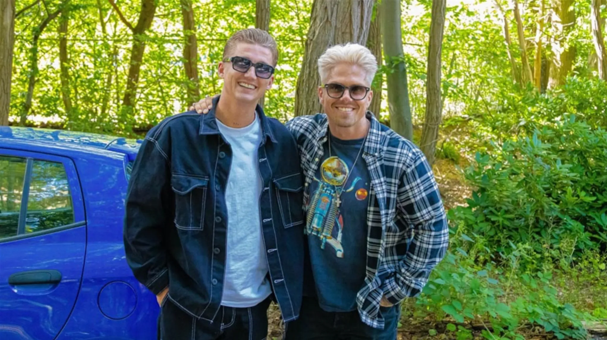 Mart Hoogkamer en André Hazes op de set