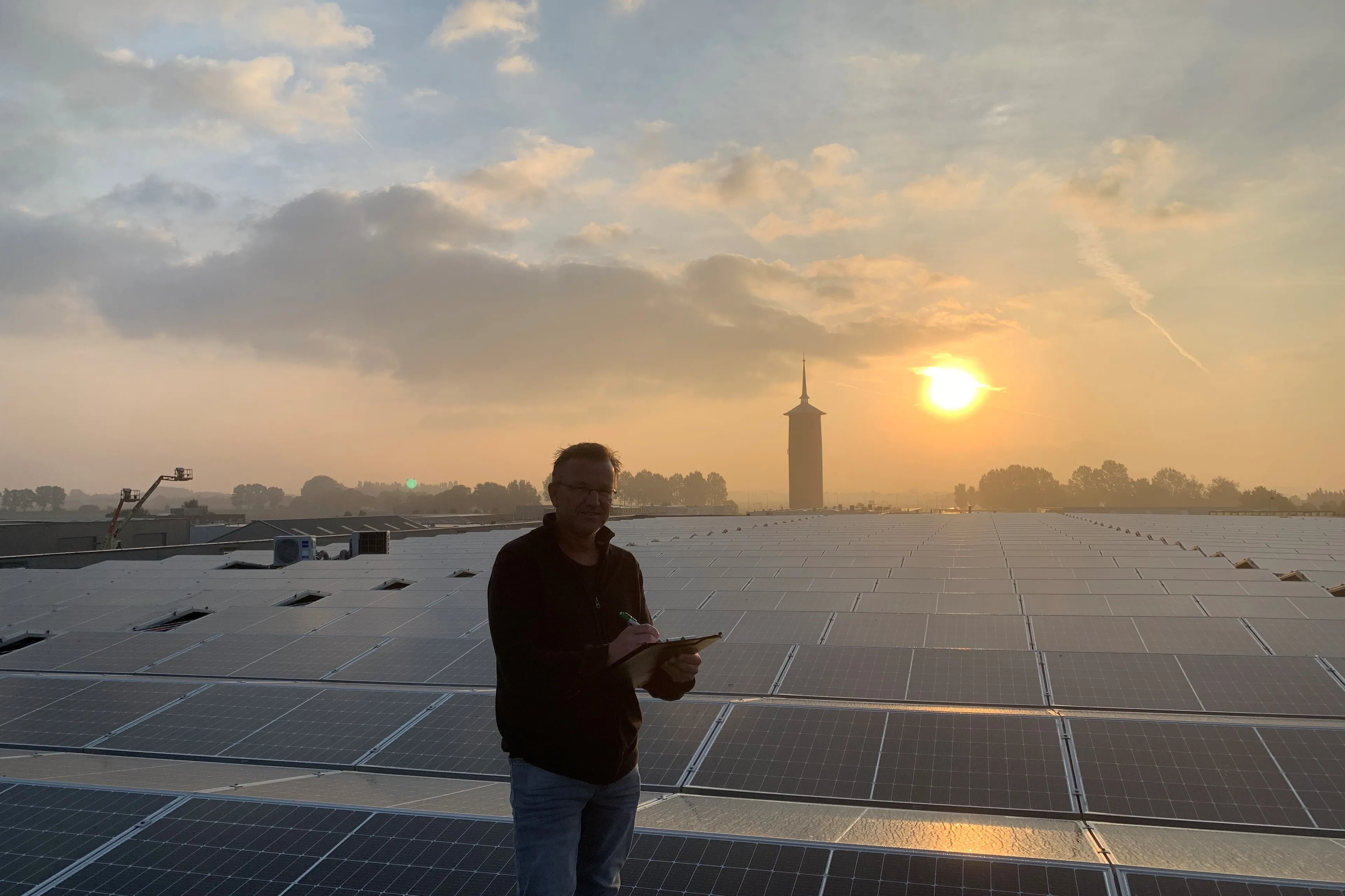 foto oplevering zonnepanelen