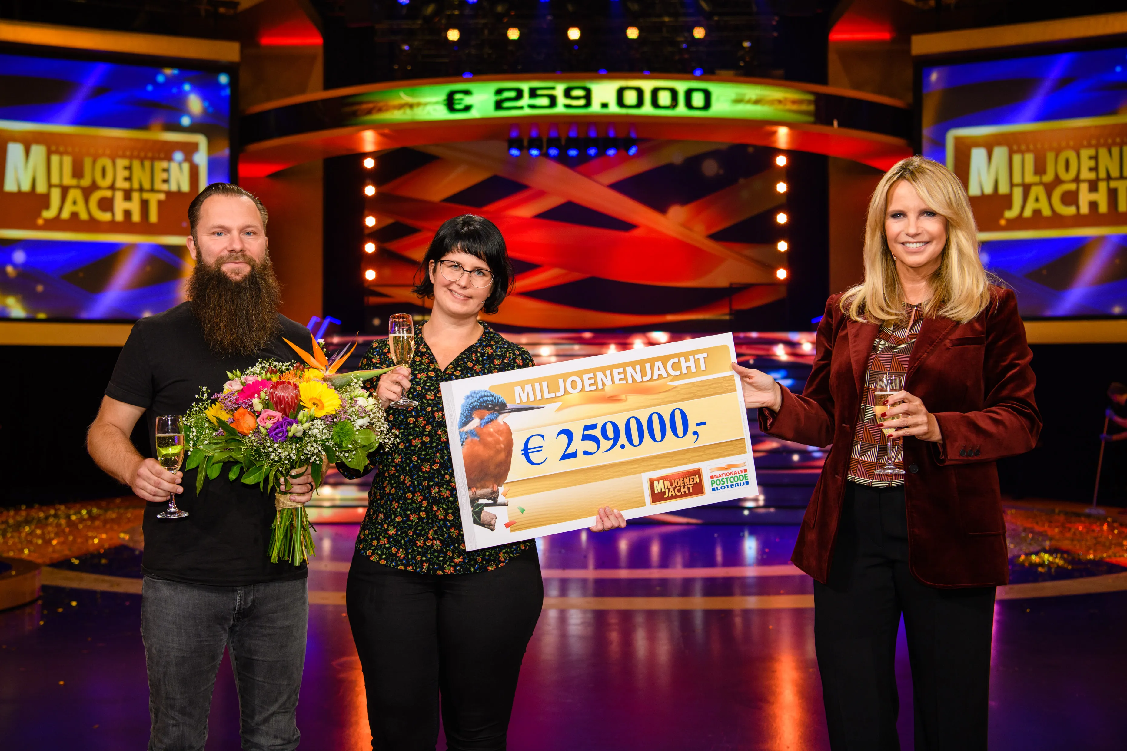 annemieke uit middelharnis wint 259000 euro bij tv show miljoenenjacht