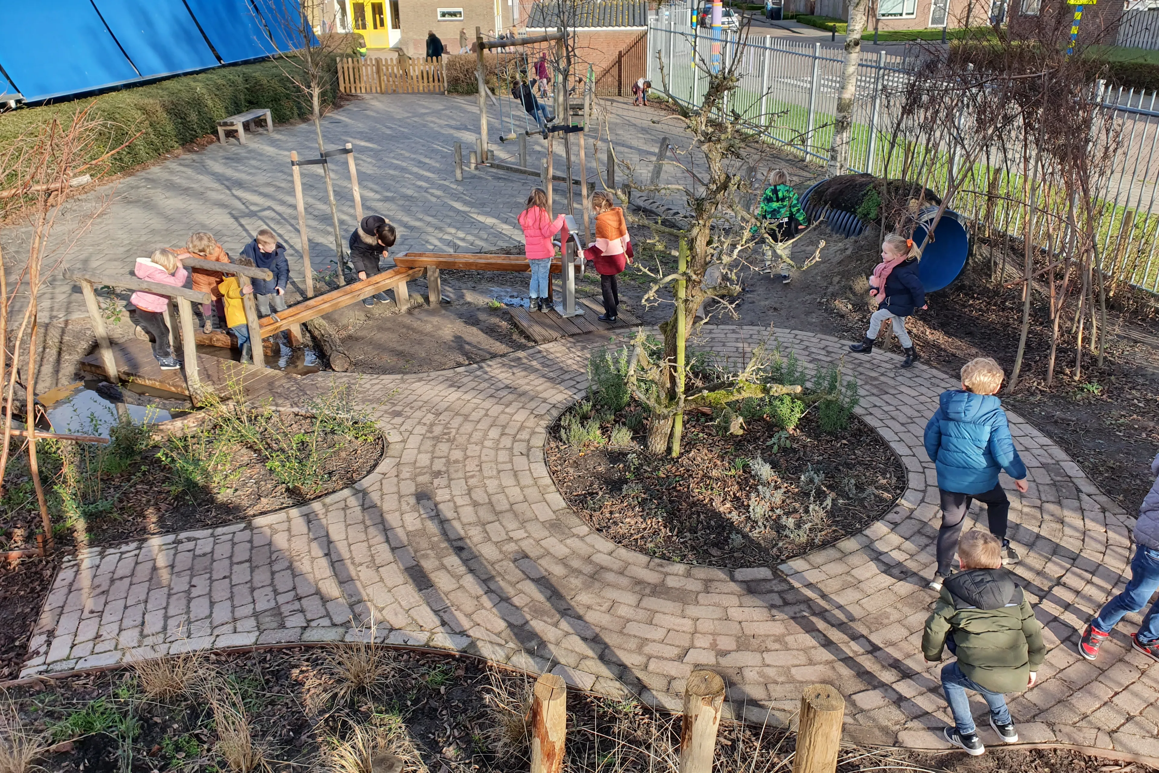 groene speelplein rkb de nobelaer in oude tonge