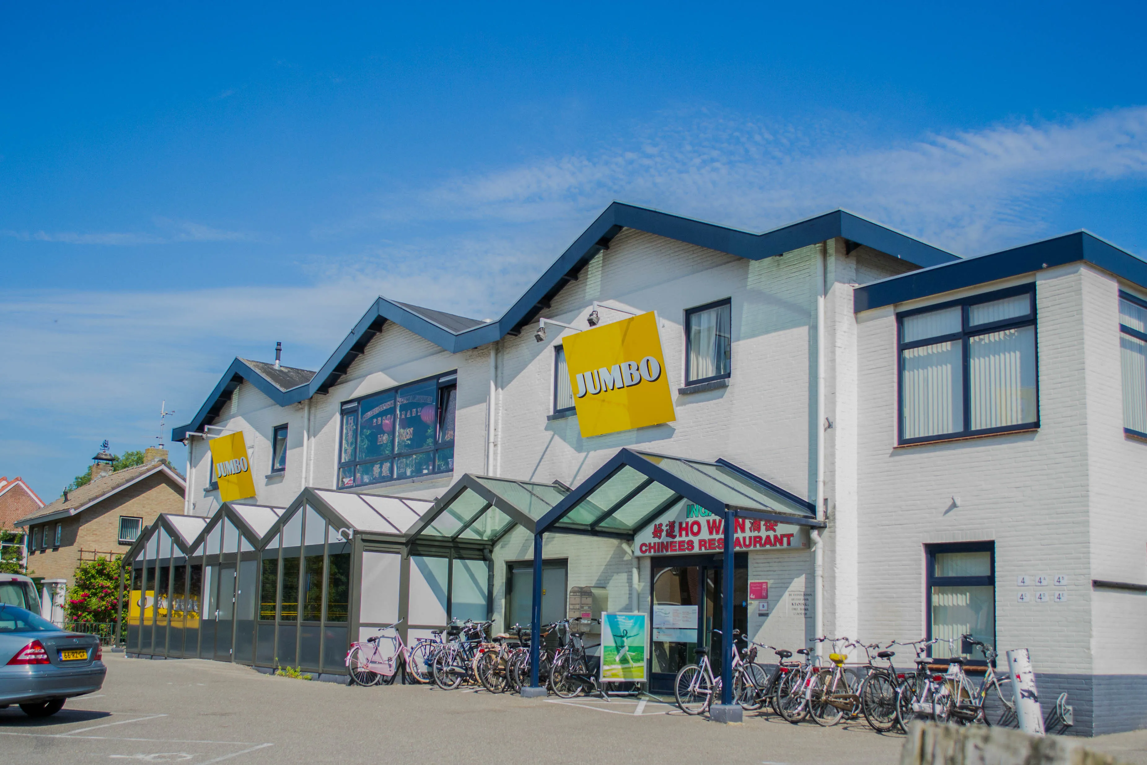 Oliebollenverkoop voor het Christelijk Ouddorps Mannenkoor