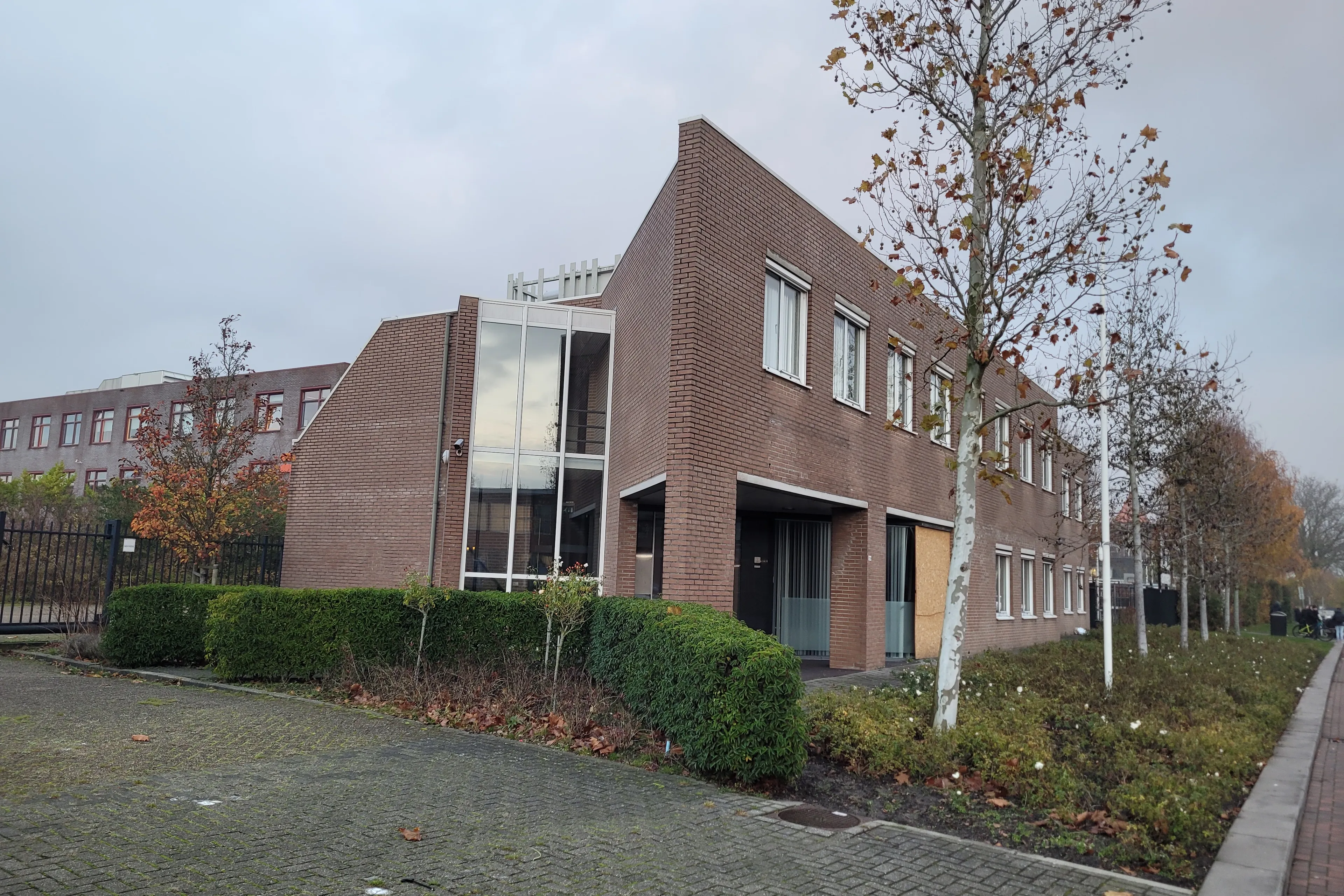 locatie leegstaand kantoorpand