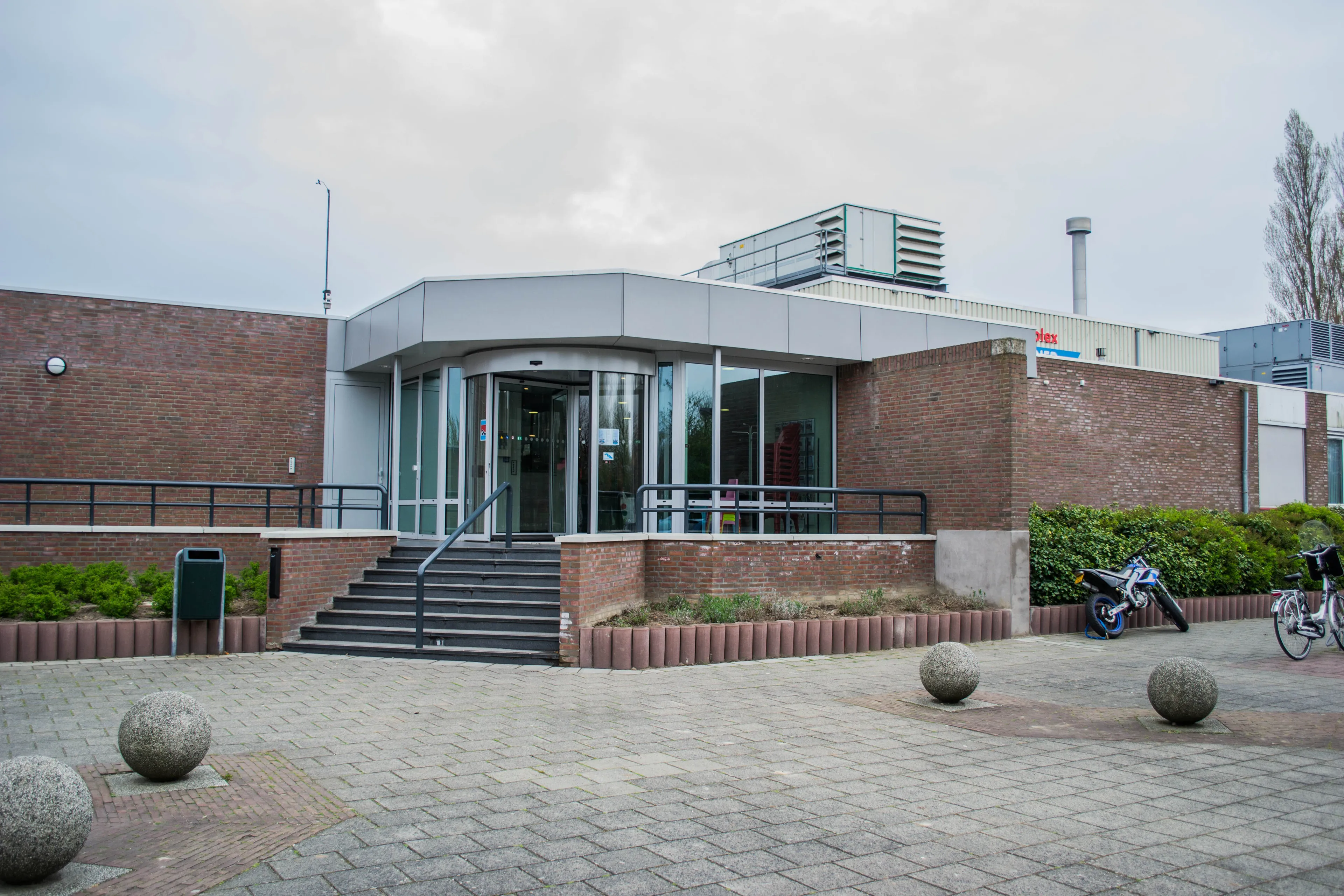 Petitie gestart voor terughalen zwembadmanager