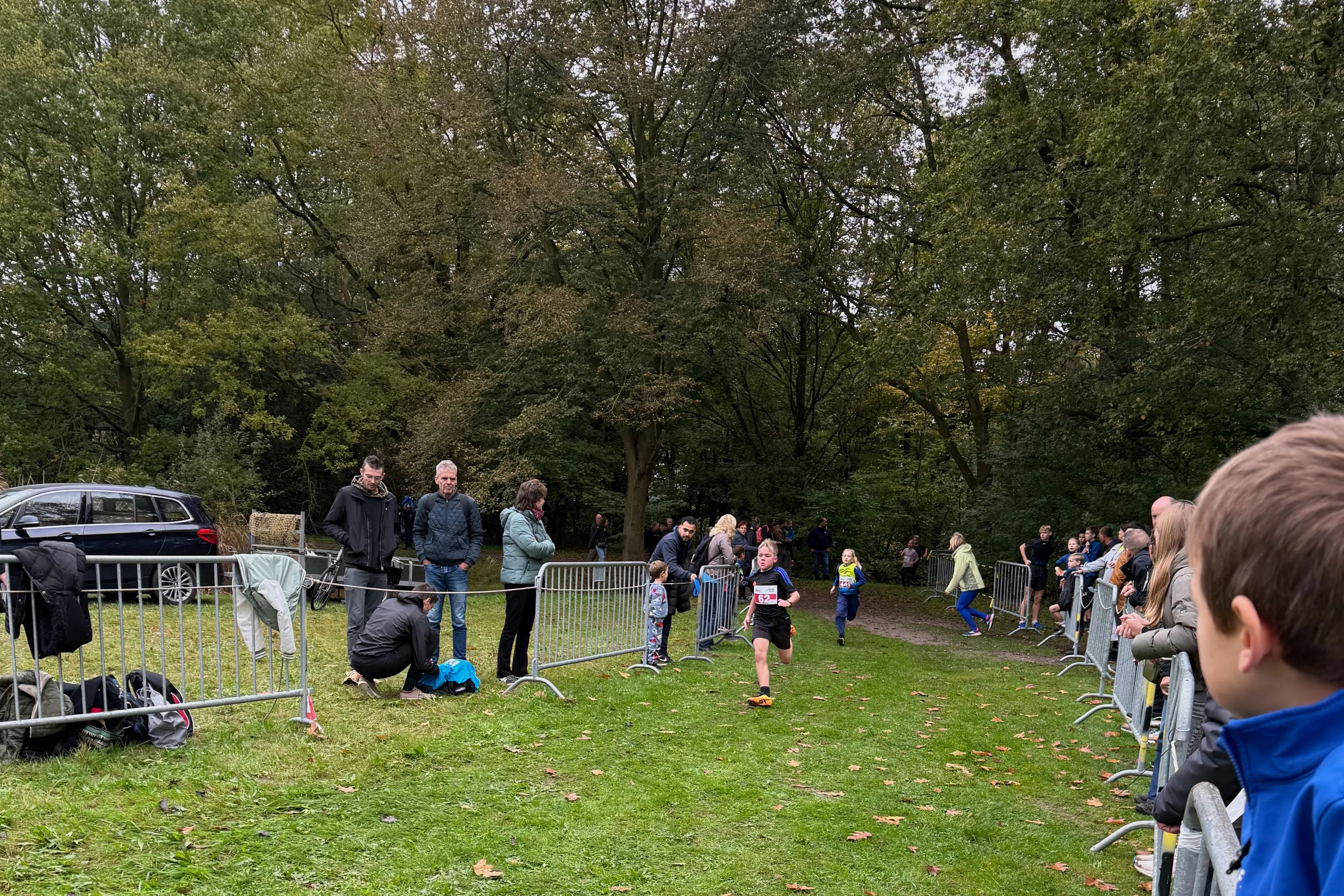 Atleten AV Flakkee bij opening cross-seizoen