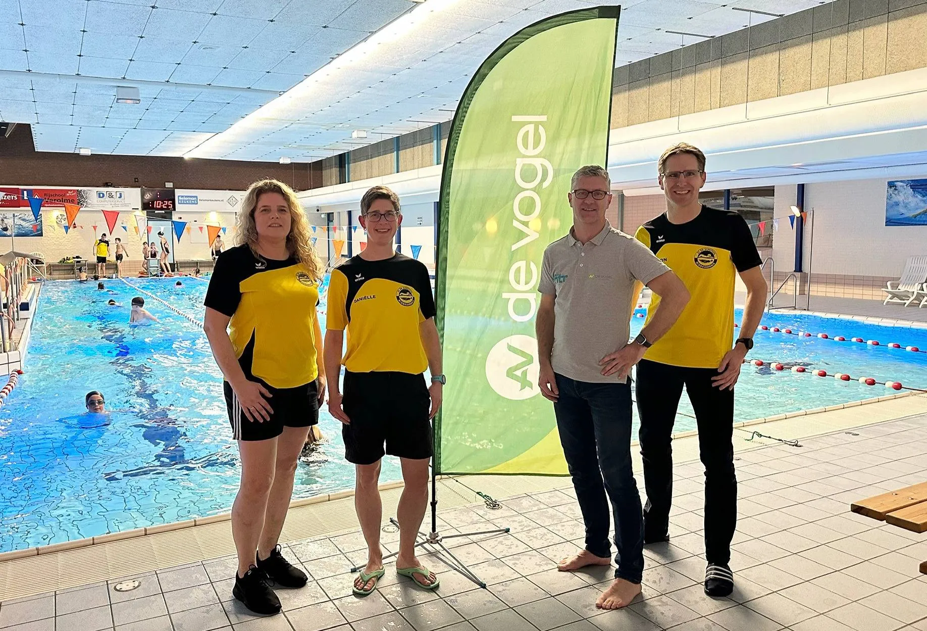 Zwem je Fitr in de Staver in Sommelsdijk