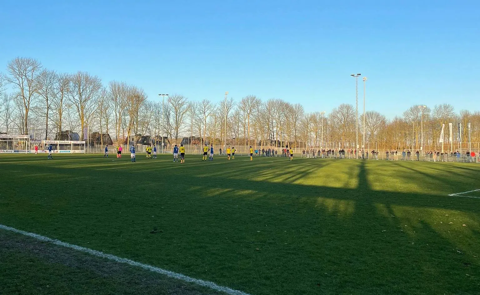 DBGC doet goede zaken tegen koploper Prinsenland