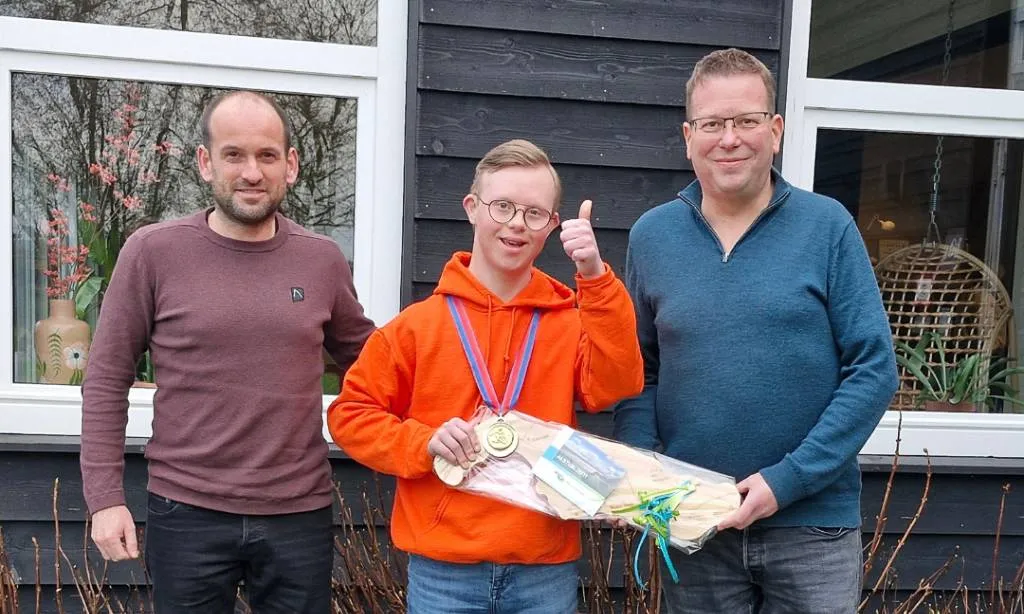 Skiër Rens van Groningen zet Goeree-Overflakkee op de kaart