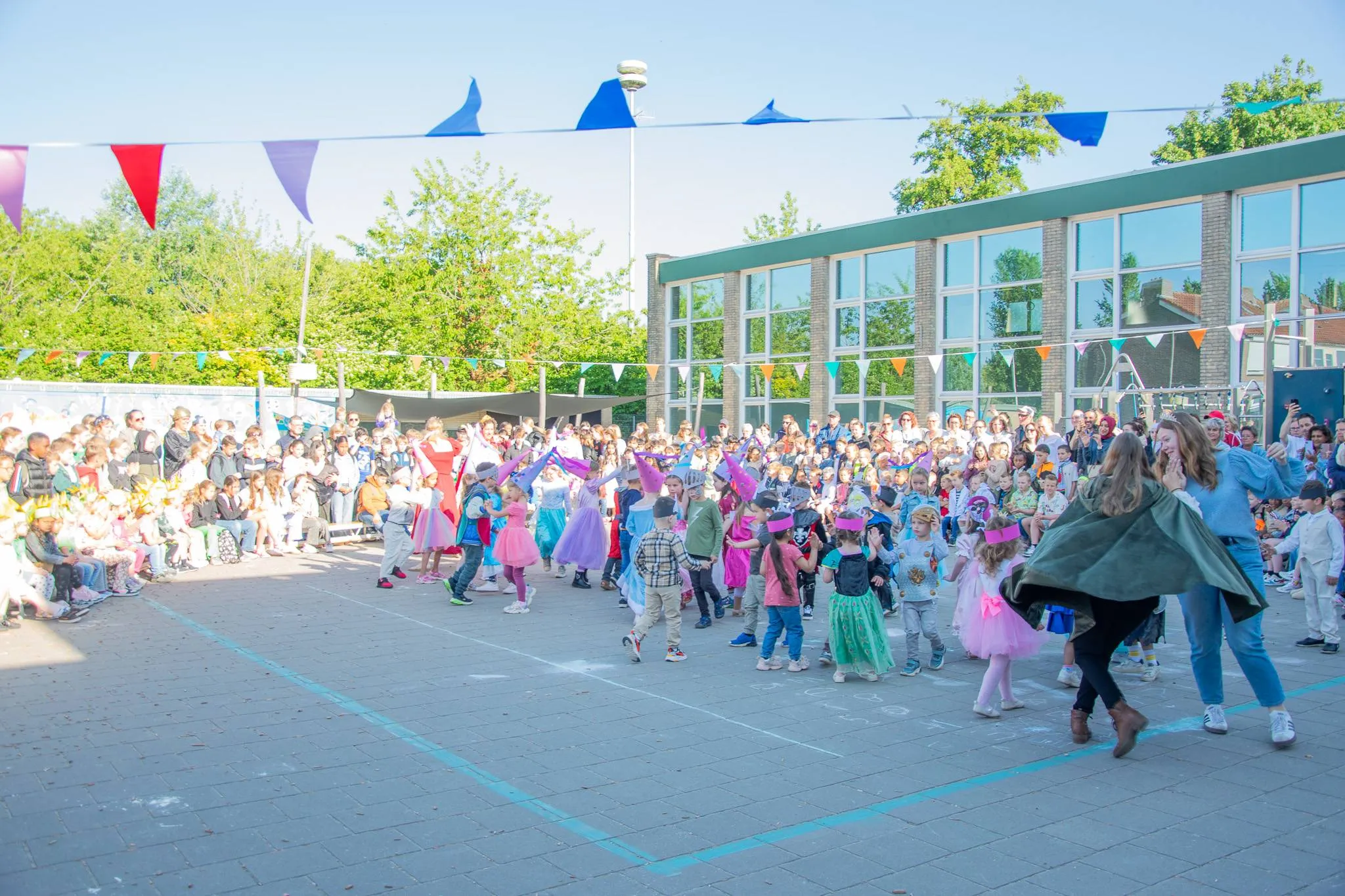 Obs J.C. van Gent gaat terug de tijd in met themaweek