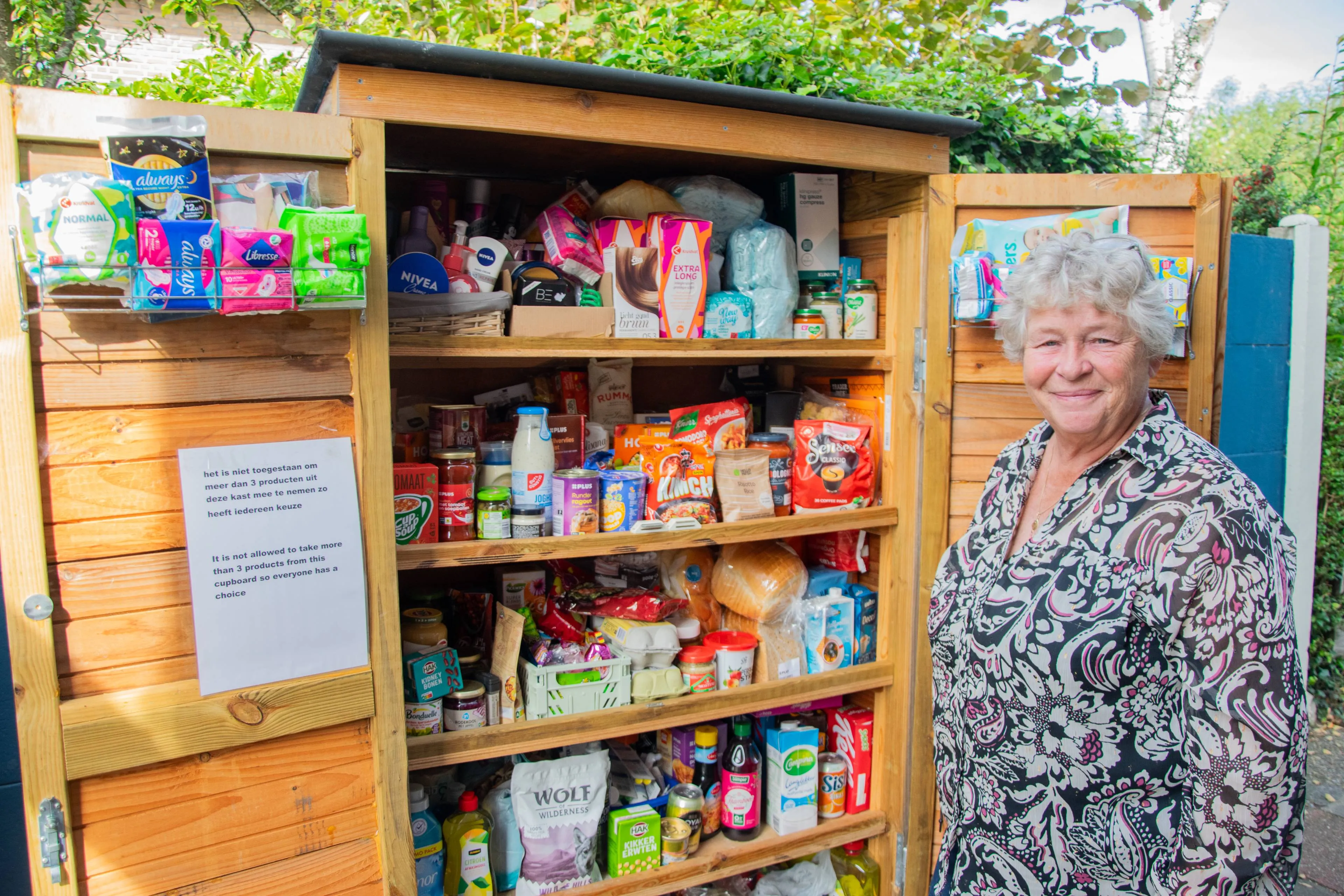 Help Caty’s Pakhuis om mensen te helpen