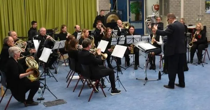 Feestelijke en muzikale finale van Play-In